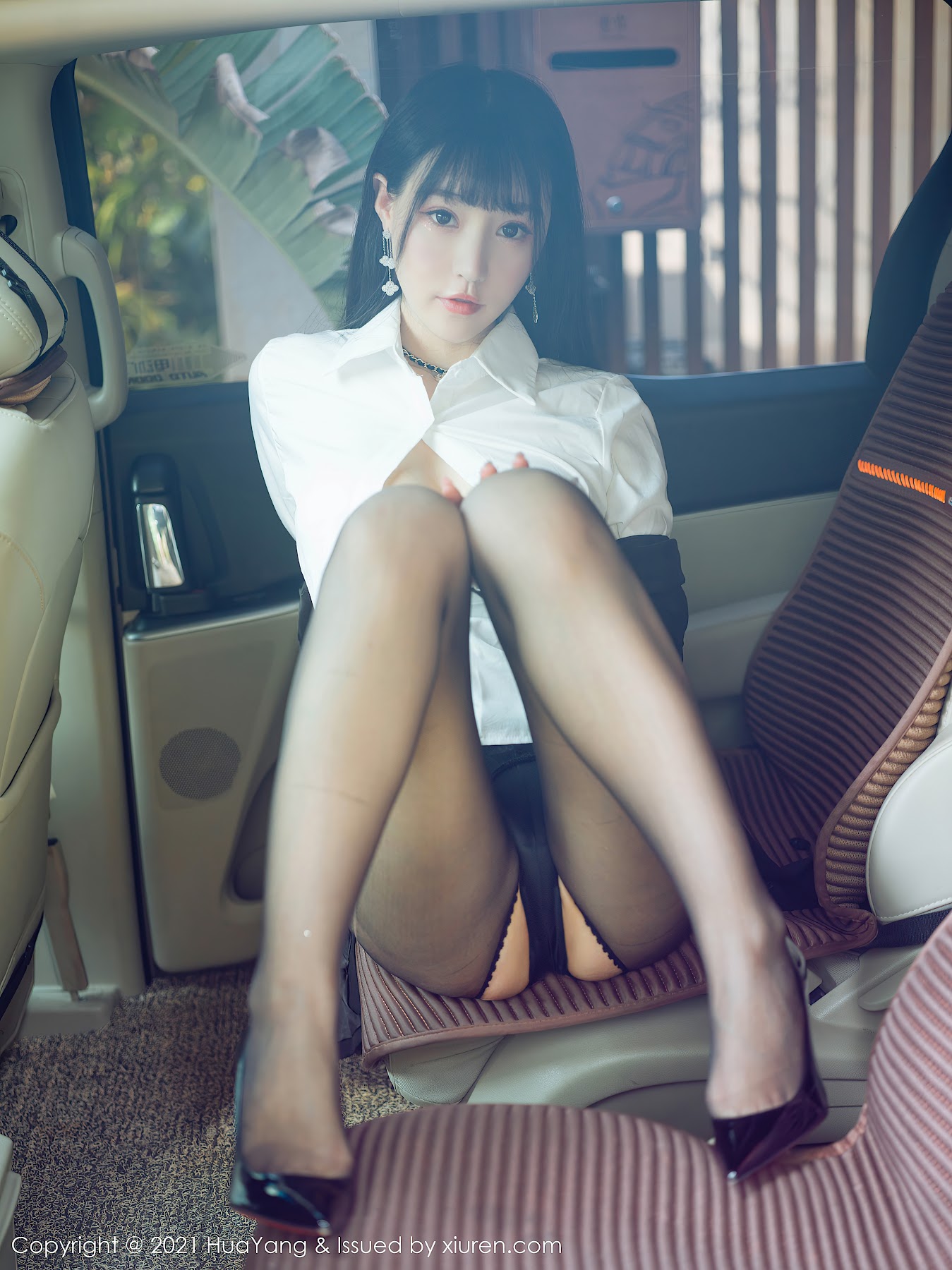 HuaYang Vol.383 Zhu Ke Er (朱可儿Flower) - P34