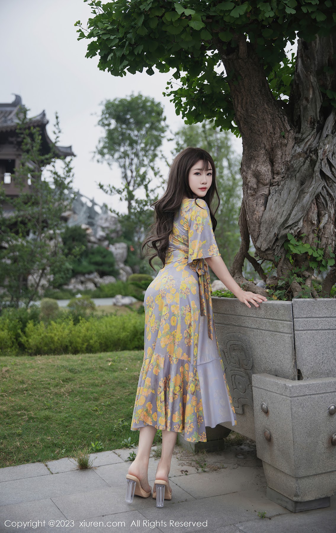 XIUREN No.6949 严利娅Yuliya - P11