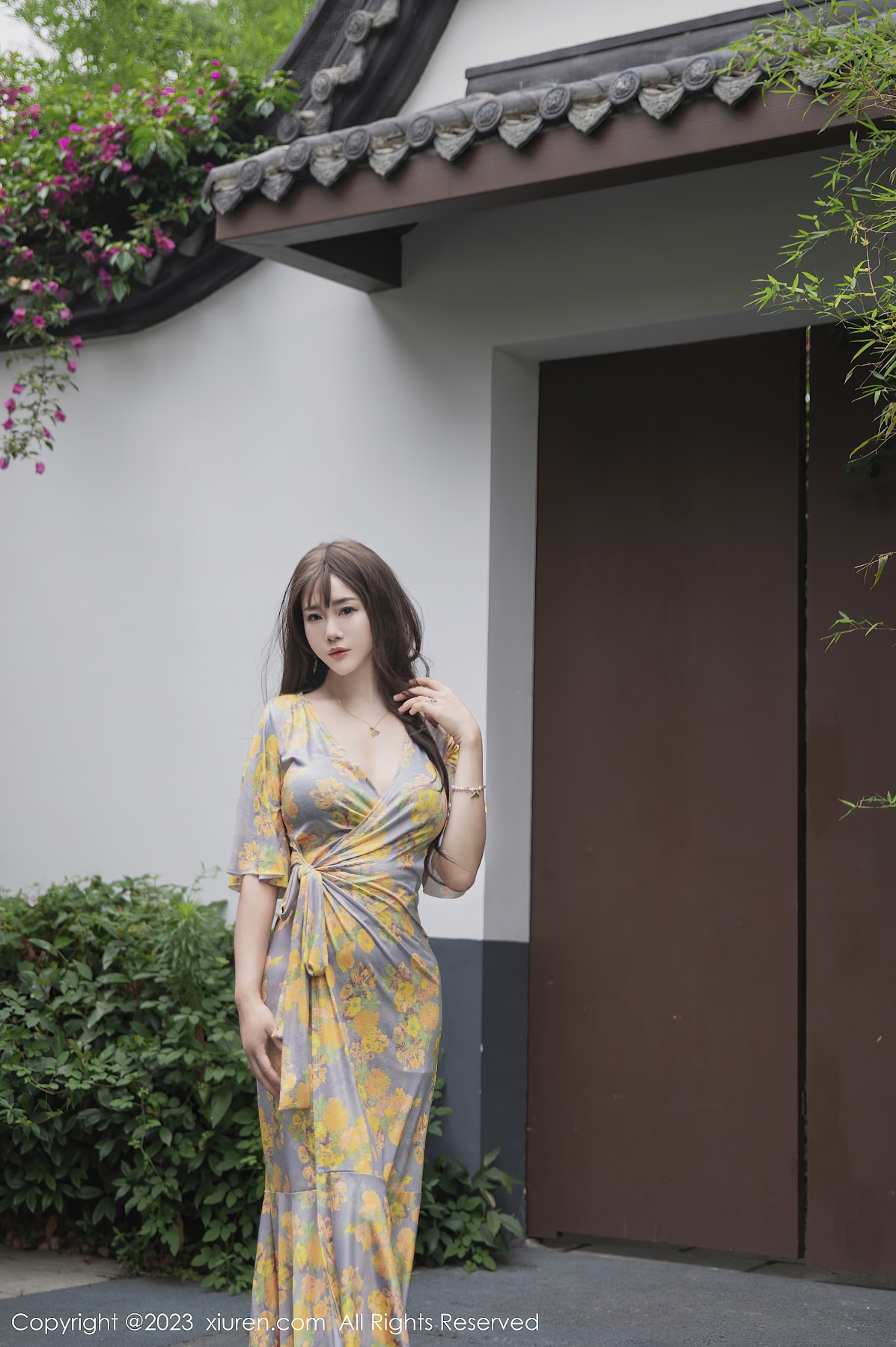 XIUREN No.6949 严利娅Yuliya - P29
