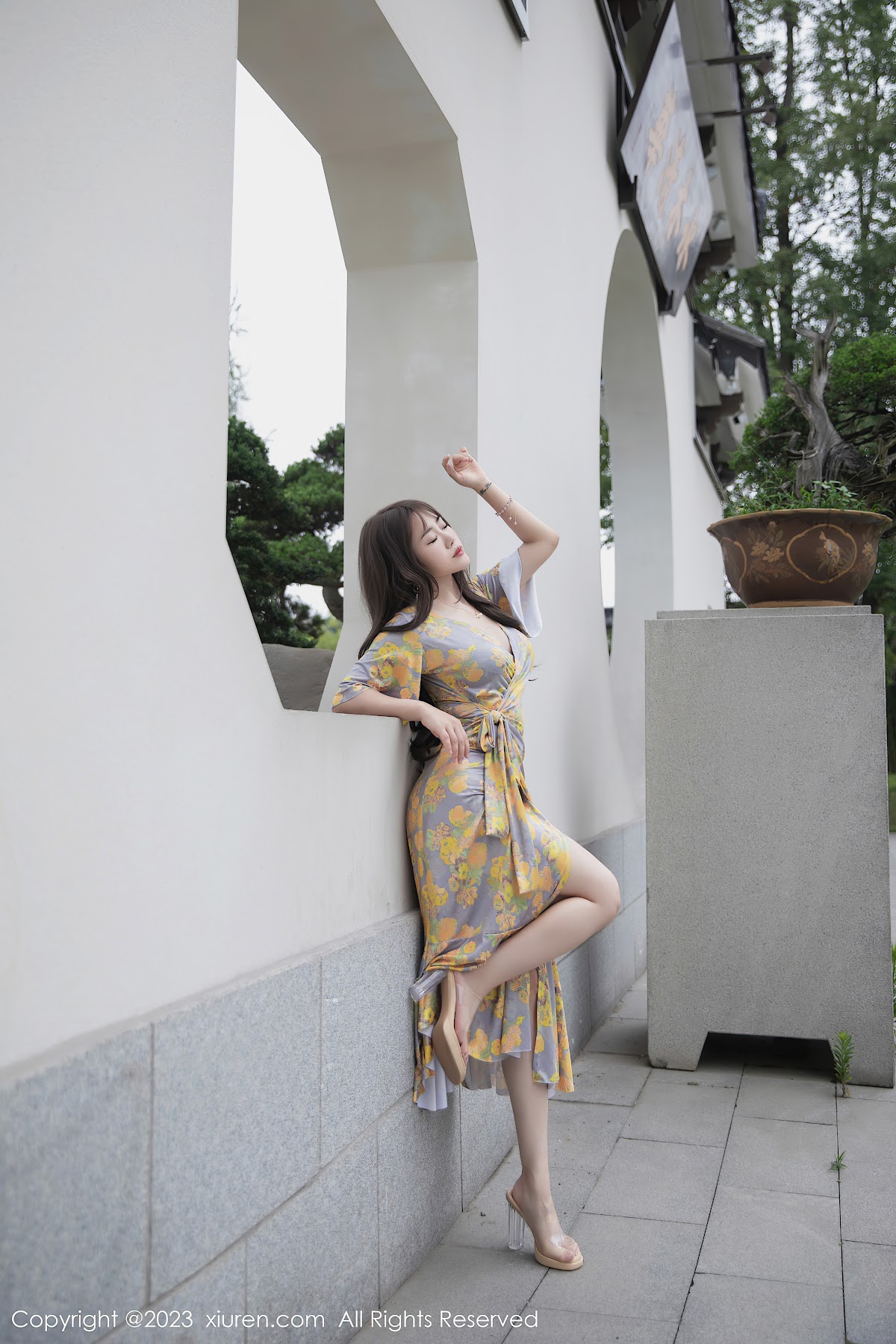 XIUREN No.6949 严利娅Yuliya - P30