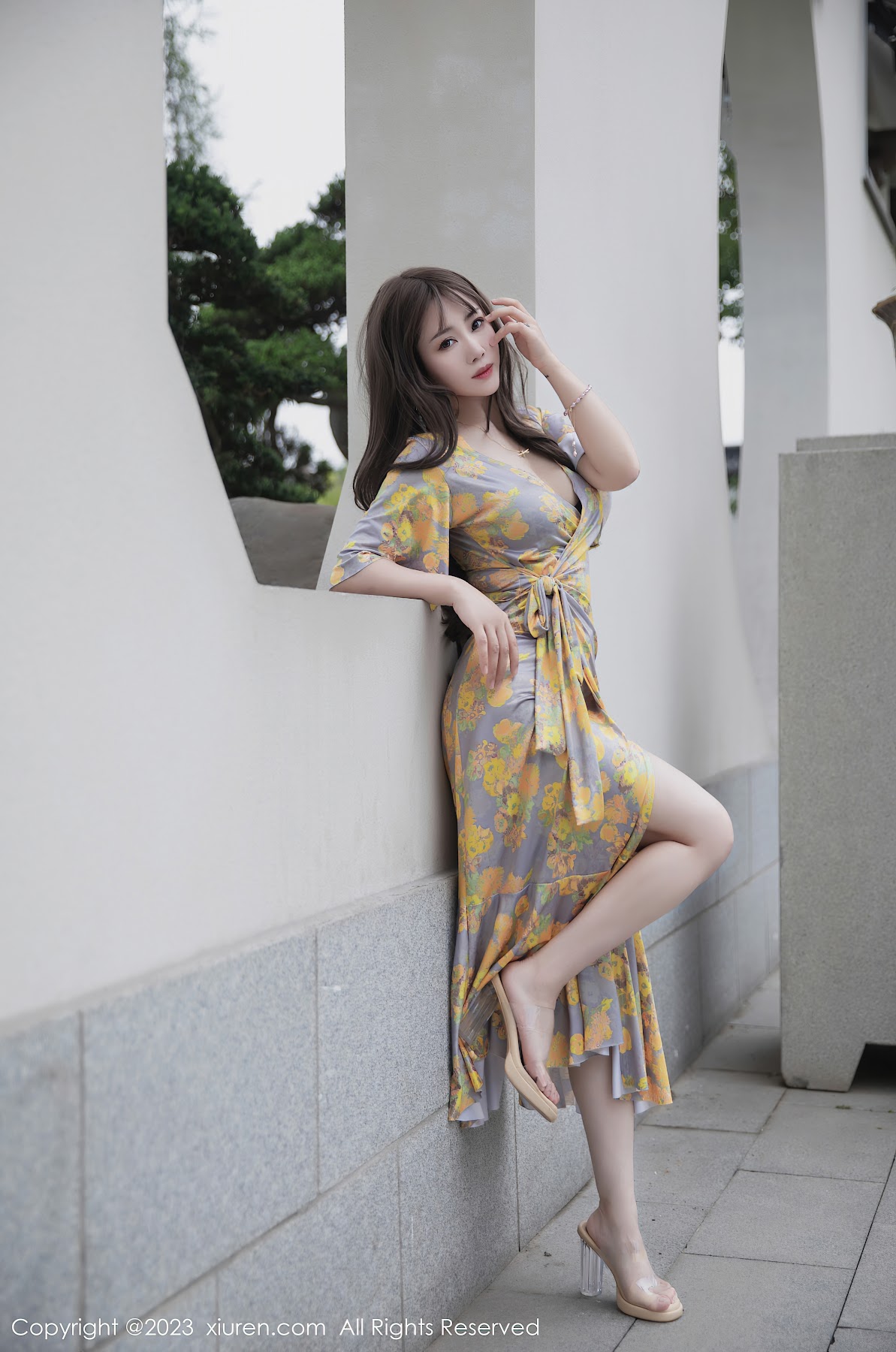 XIUREN No.6949 严利娅Yuliya - P31