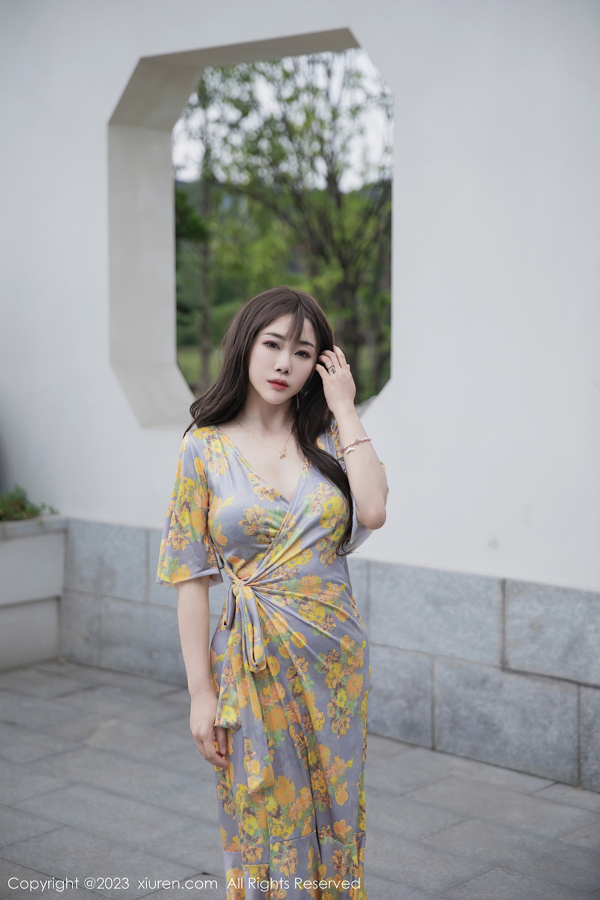 XIUREN No.6949 严利娅Yuliya - P37