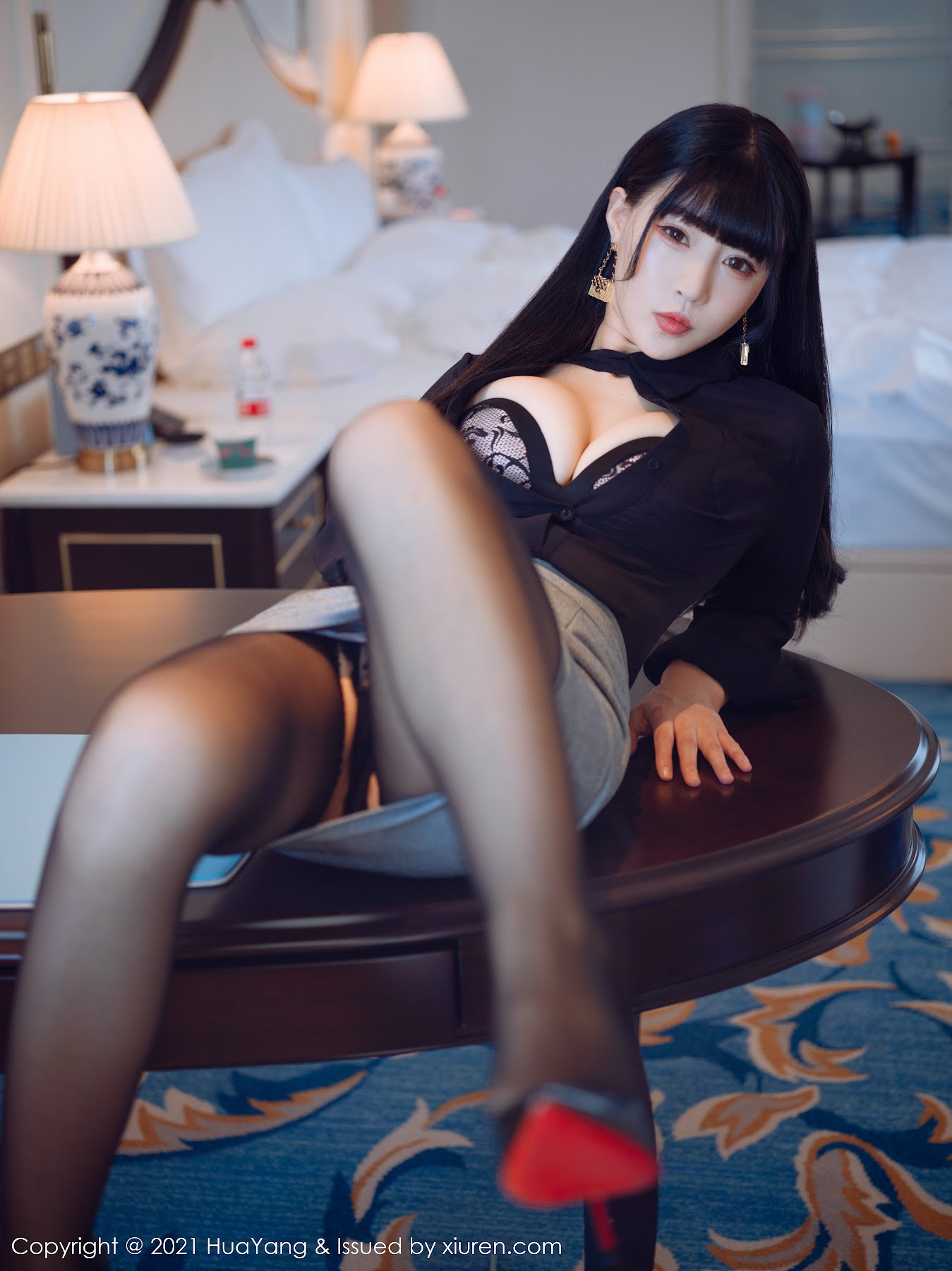 HuaYang Vol.401 Zhu Ke Er (Flower) - P1