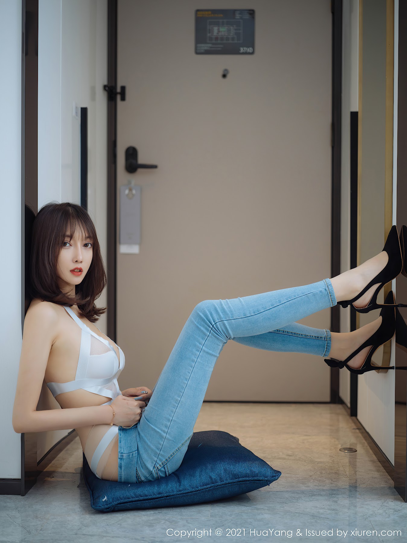 HuaYang Vol.423 玥儿玥er - P36