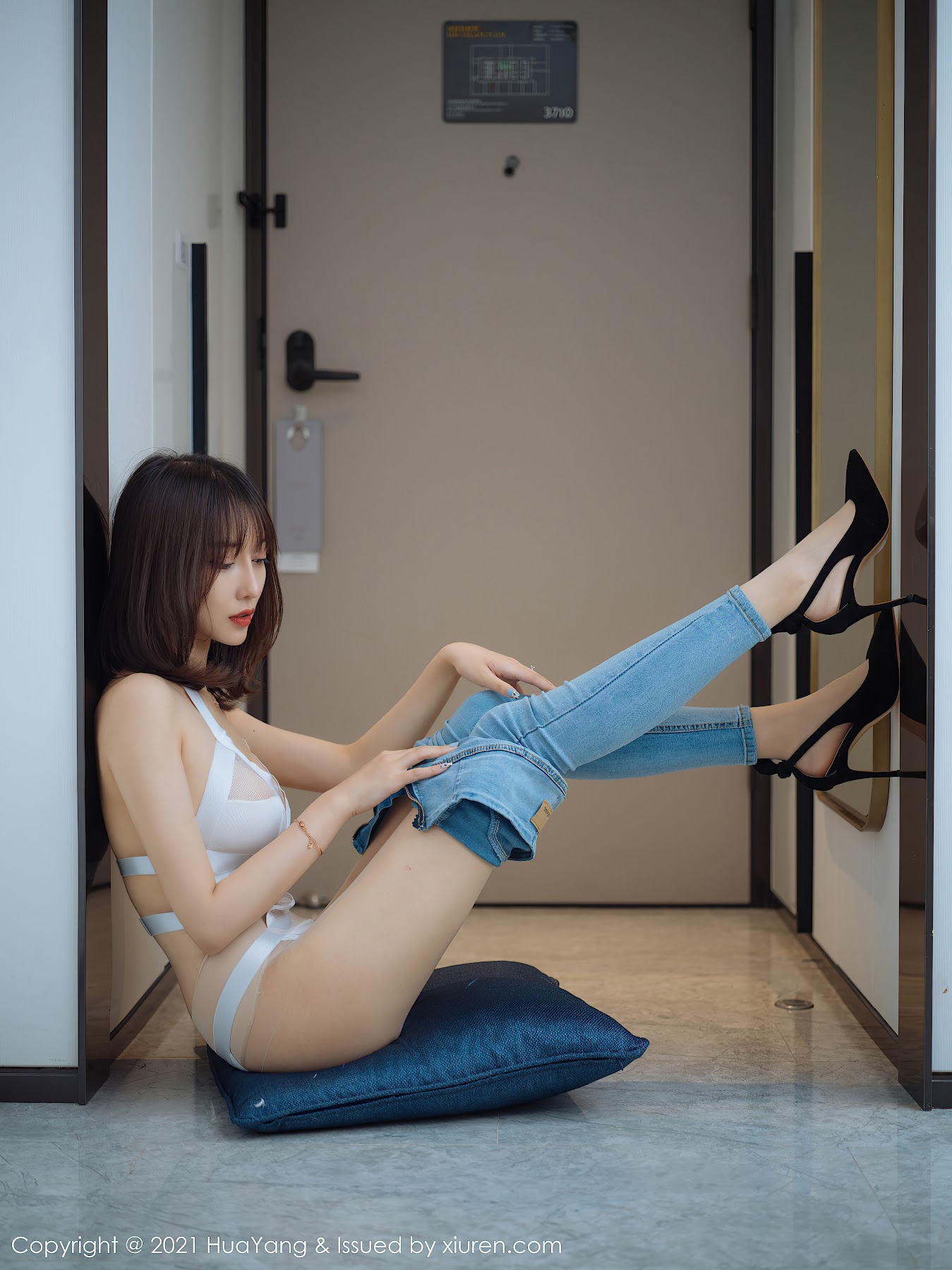 HuaYang Vol.423 玥儿玥er - P37