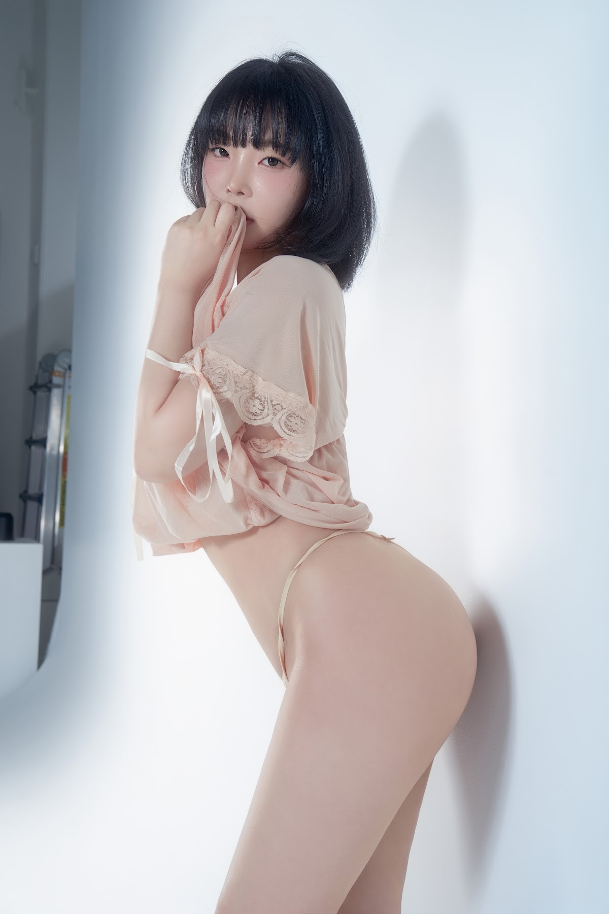 Kang In-kyung (강인경) – X Hoorizon - P82