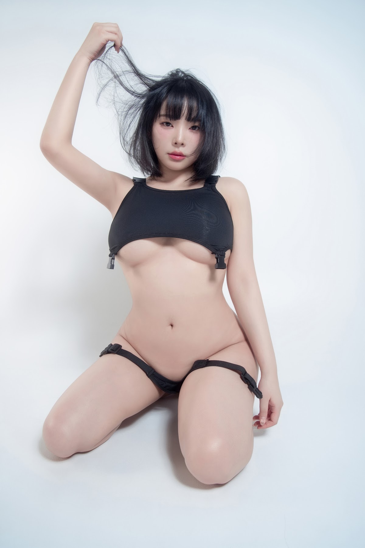 Kang In-kyung (강인경) – X Hoorizon - P90