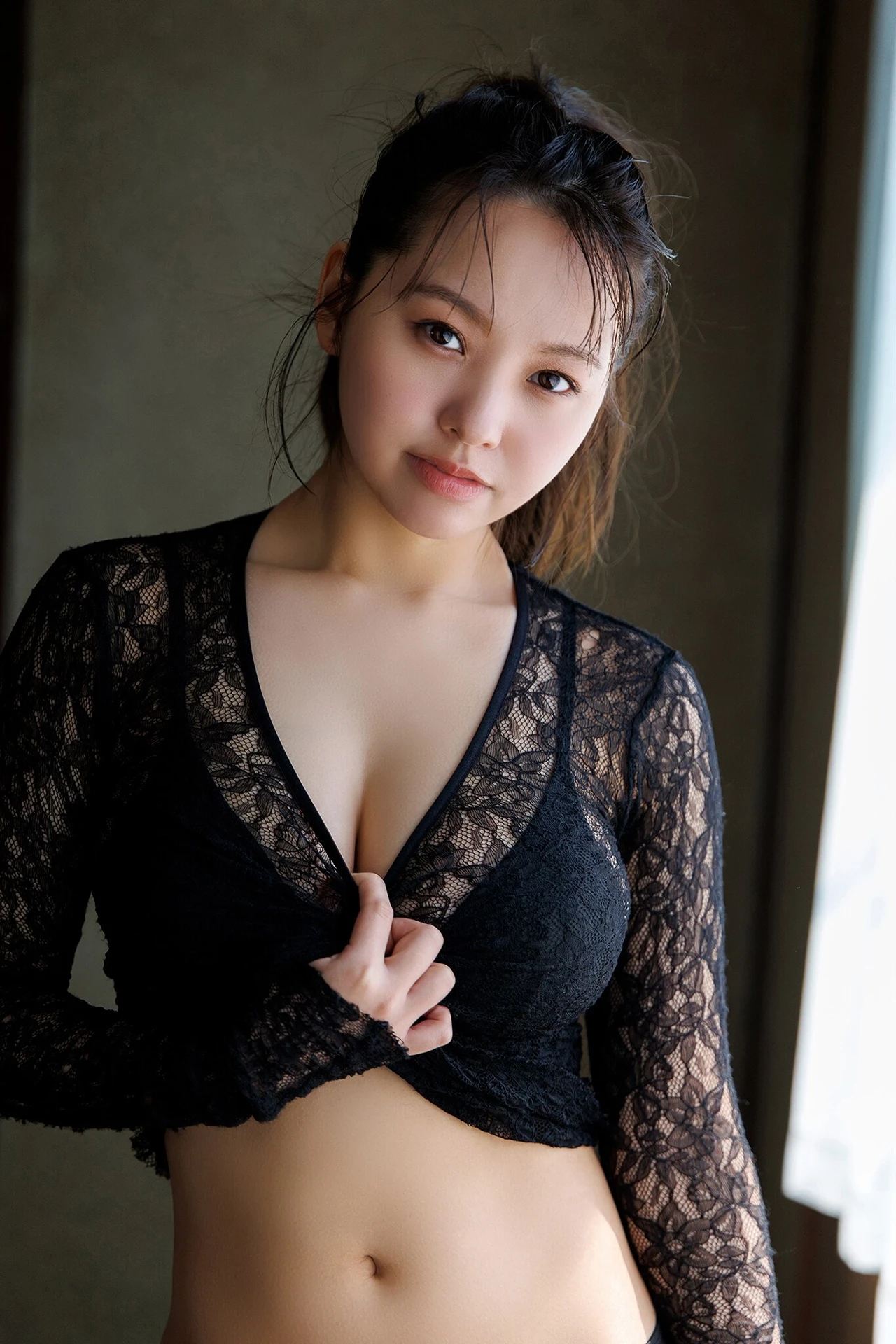 Yuzuha Hongo 本郷柚巴, ヤンマガデジタル写真集 ＜YM2025年21号未公開カット＞ Set.01 - P14