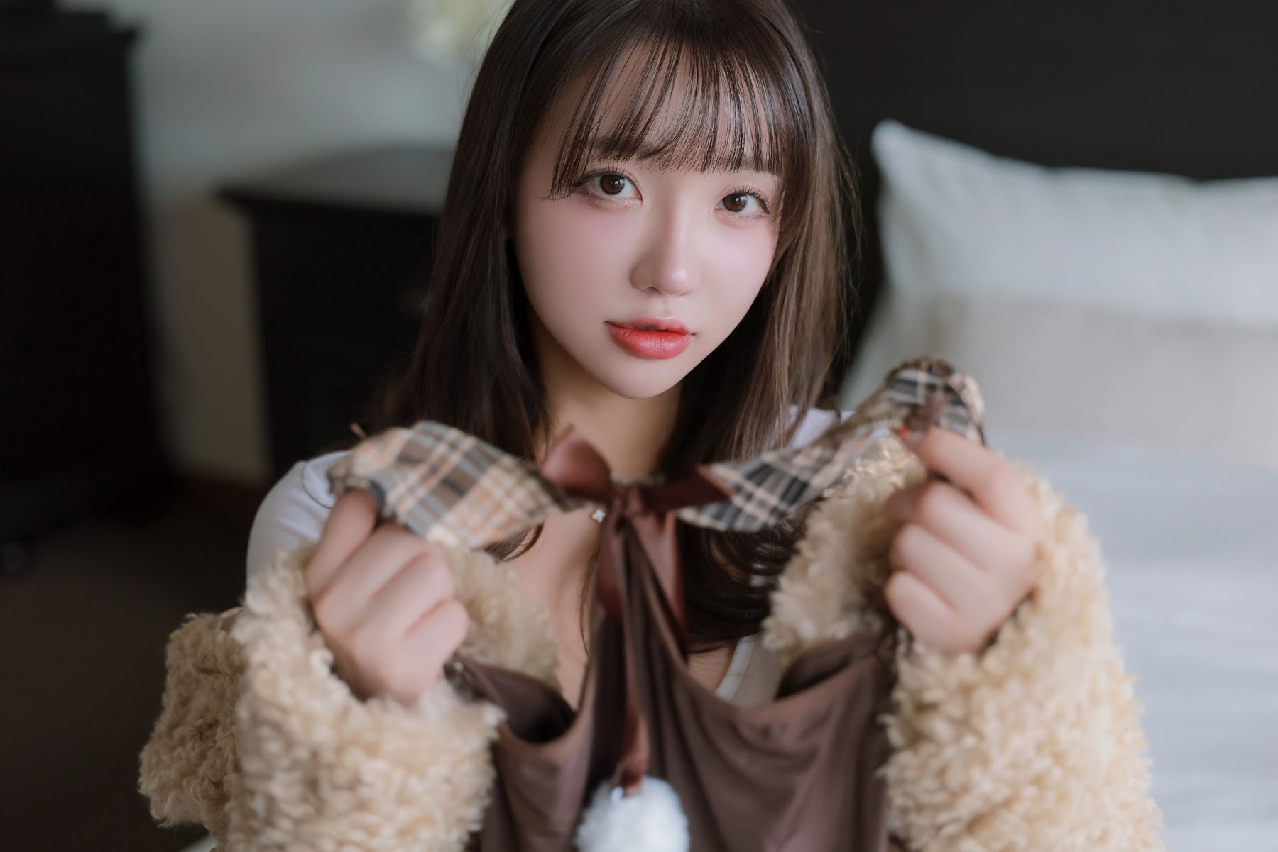 Son Ye-Eun (손예은) – 2025 X-Mas Offline - P20