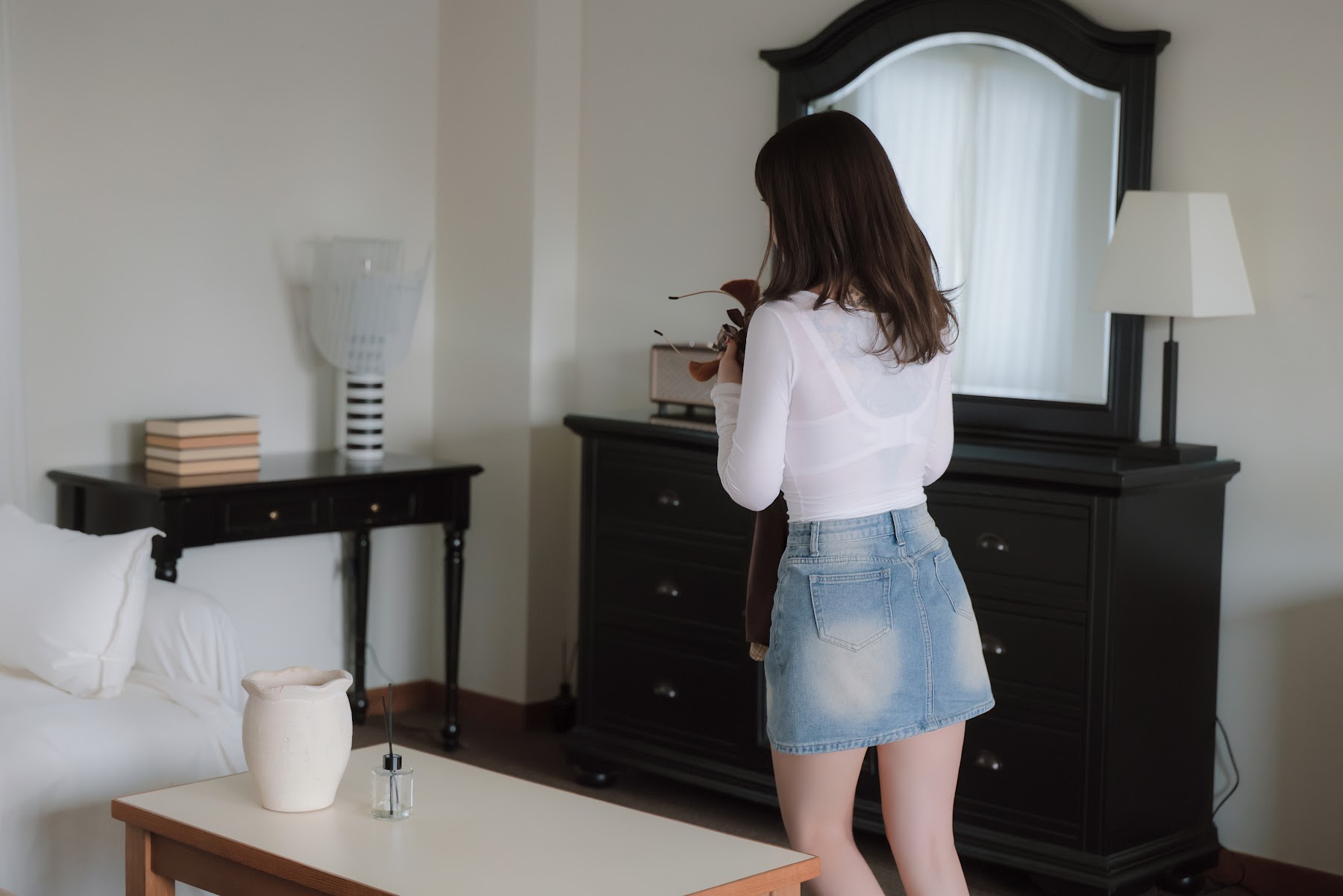 Son Ye-Eun (손예은) – 2025 X-Mas Offline - P22