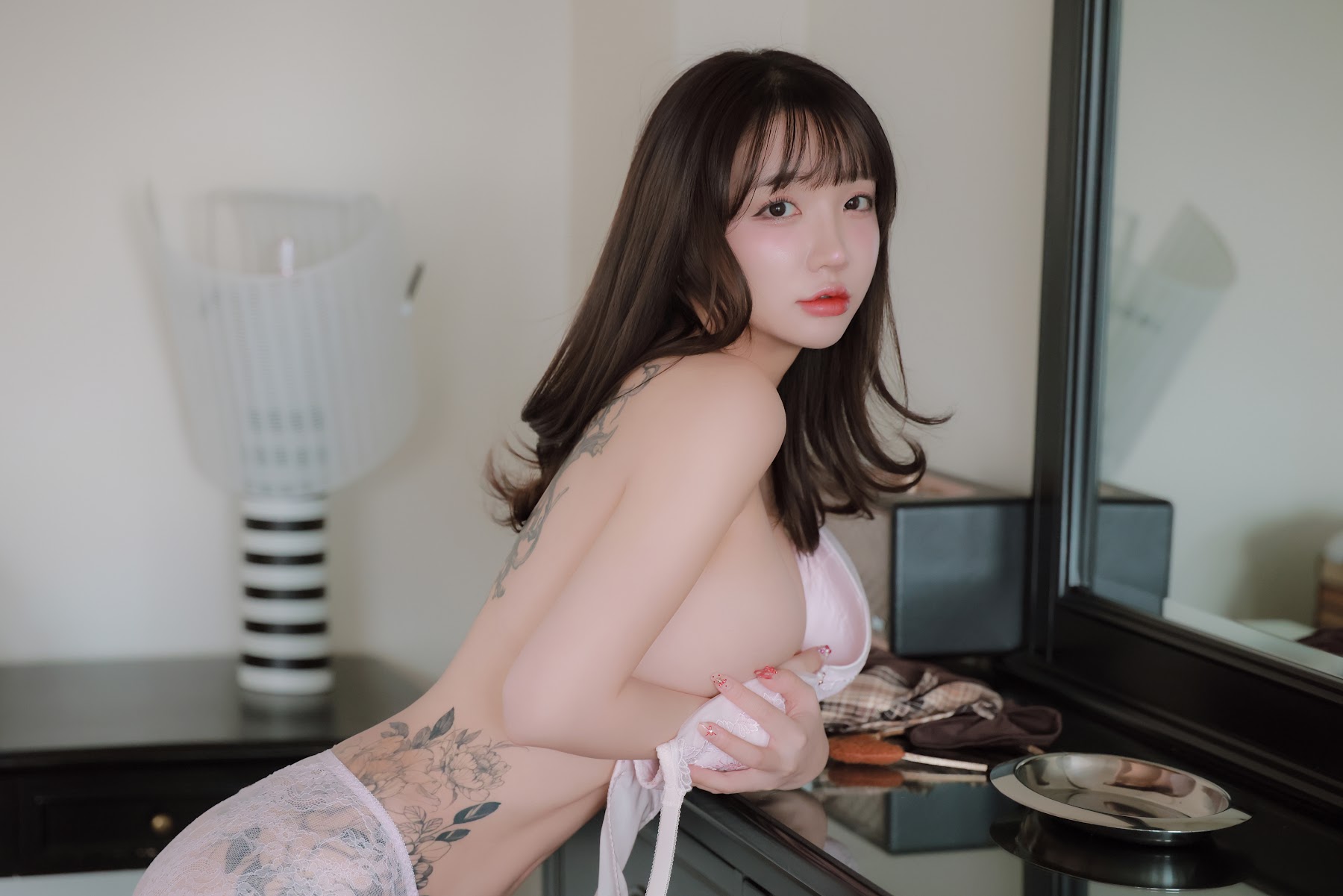 Son Ye-Eun (손예은) – 2025 X-Mas Offline - P34