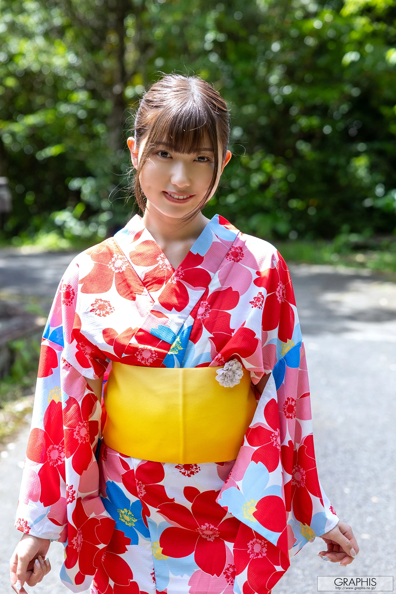 Miyu Aizawa 逢沢みゆ, Graphis New Year’s Holiday Special 2026 Vol.06 - P1