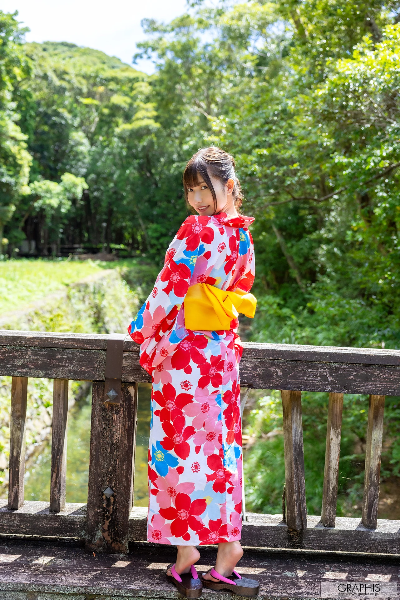 Miyu Aizawa 逢沢みゆ, Graphis New Year’s Holiday Special 2026 Vol.06 - P2