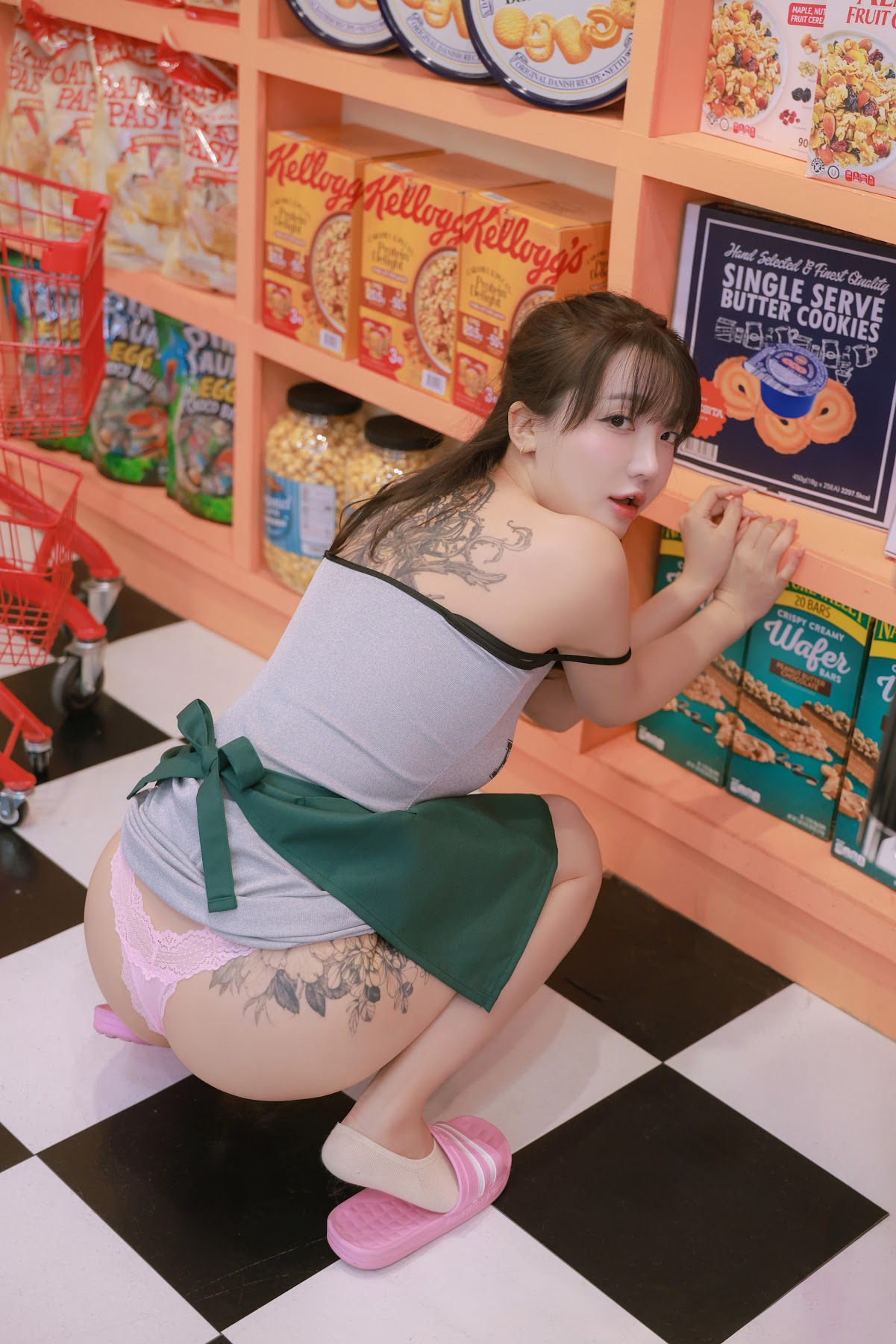 Son Ye-Eun (손예은) – Night Shift - P43