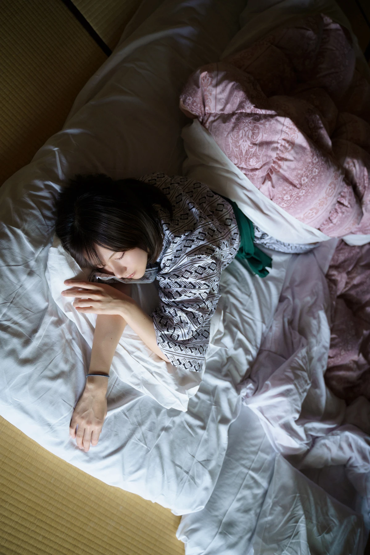 Kenken けんけん, デジタル写真集 「湯けむりけんけん」 Set.02 - P16
