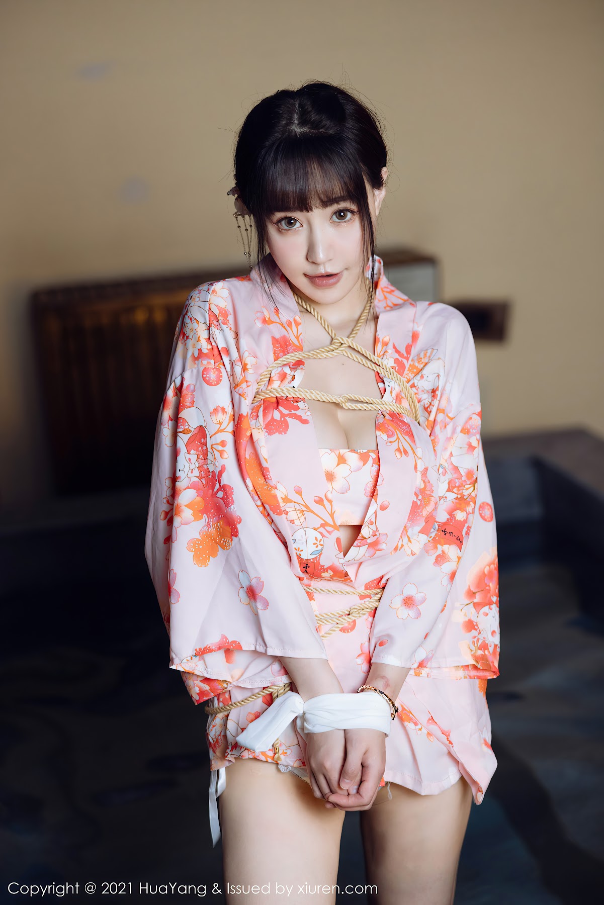 HuaYang Vol.463 Zhu Ke Er (朱可儿Flower) - P12