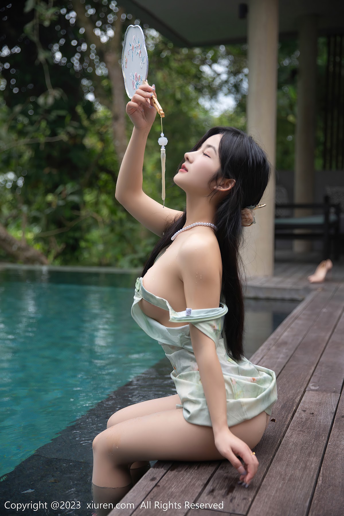 XIUREN No.6880 谭小灵 - P20