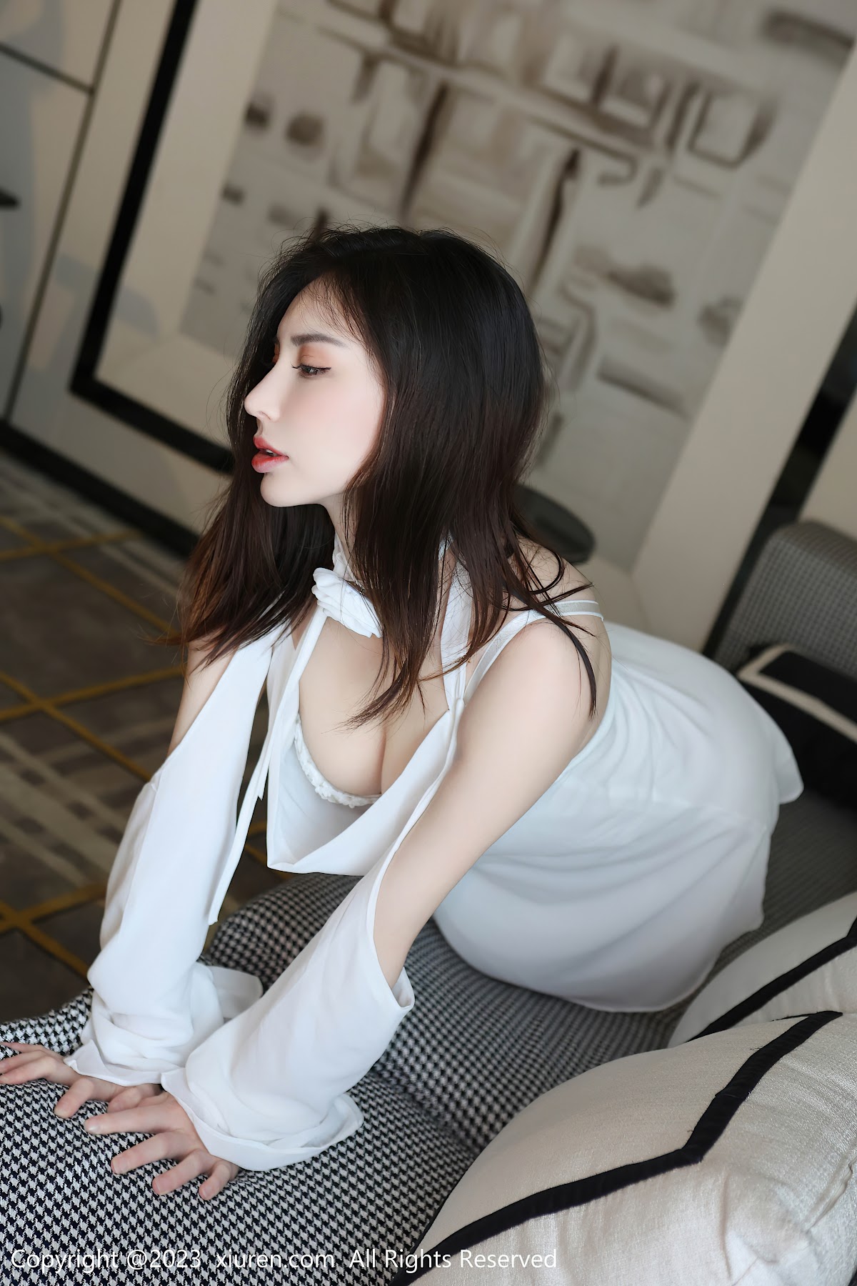 XIUREN No.6877 王曼柔 - P7