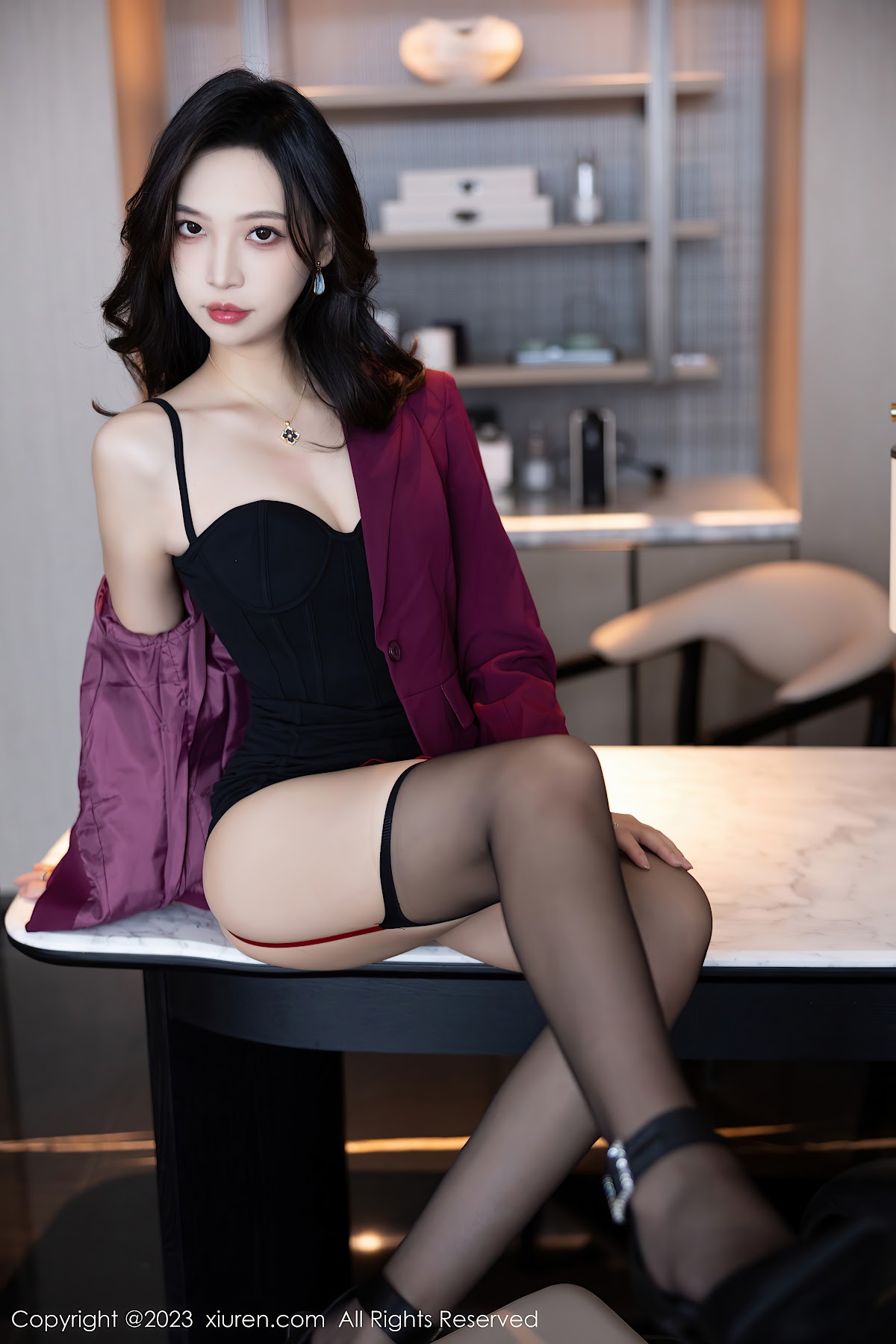 XIUREN No.6870 Zheng Ying Shan (郑颖姗Bev) - P23