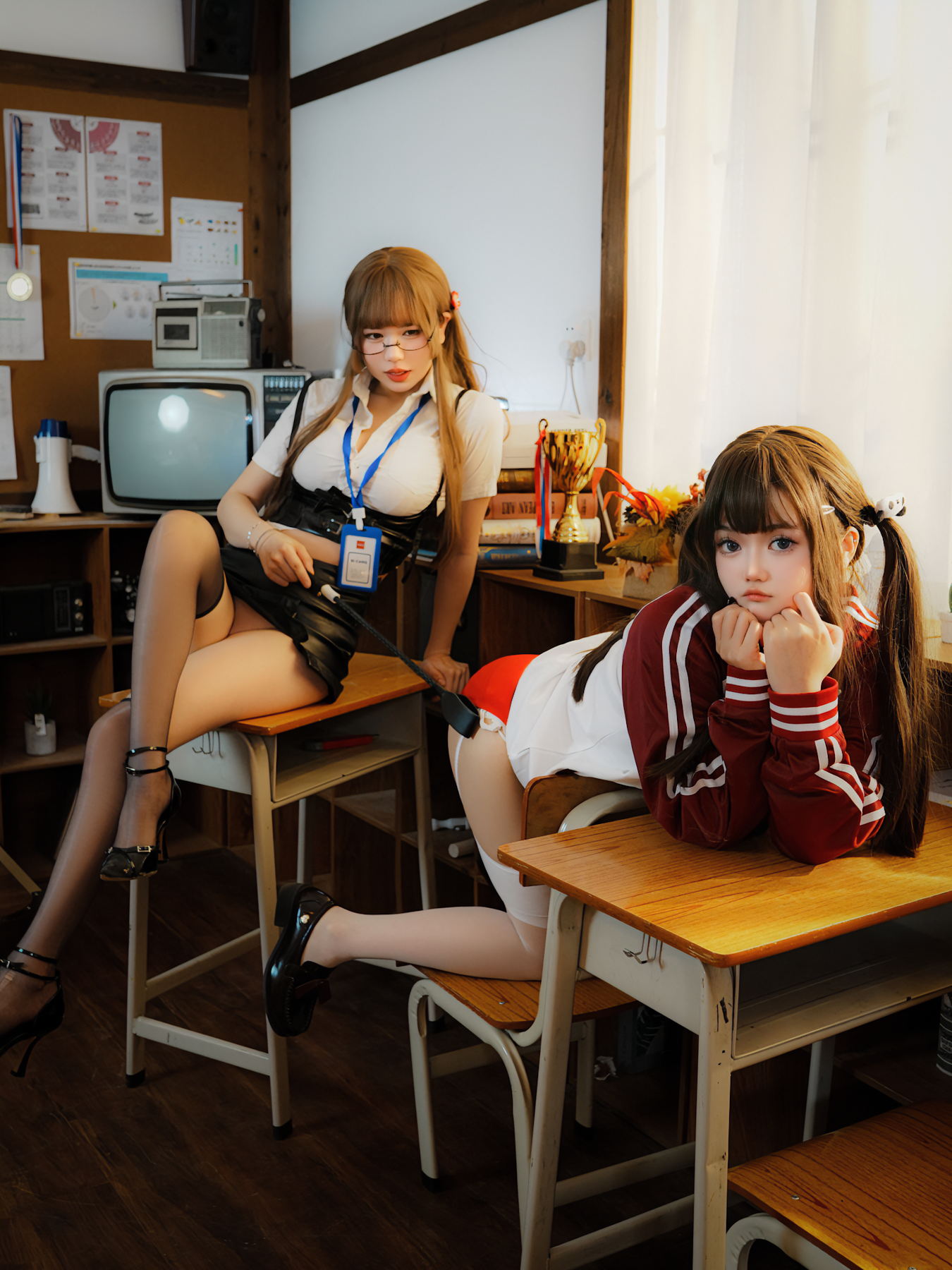 Coser@Tina很妖孽呀 – 双马尾学生与老师 - P29