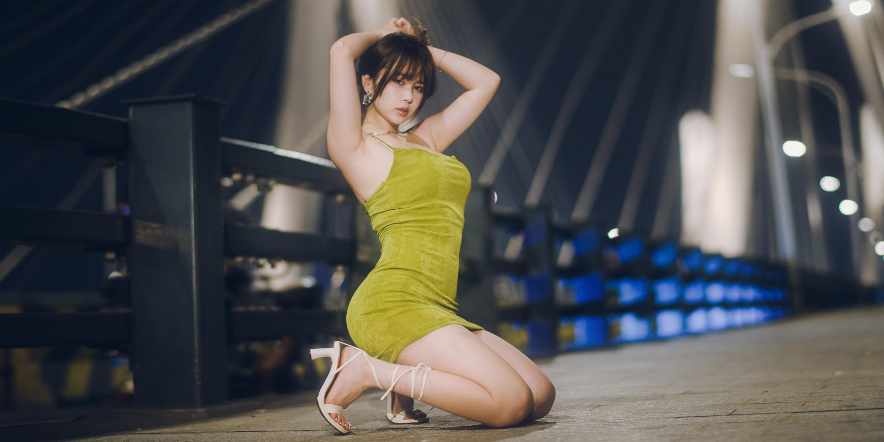 Coser@Tina很妖孽呀 – 绿色连衣裙 - P15
