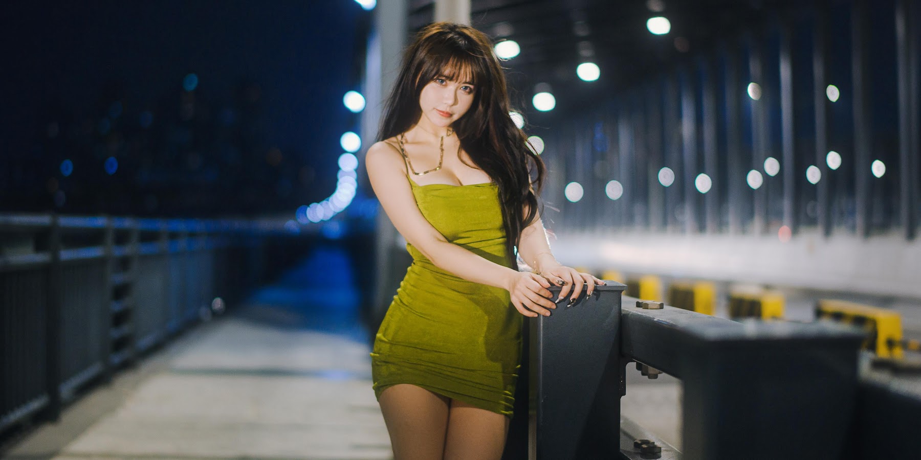 Coser@Tina很妖孽呀 – 绿色连衣裙 - P21