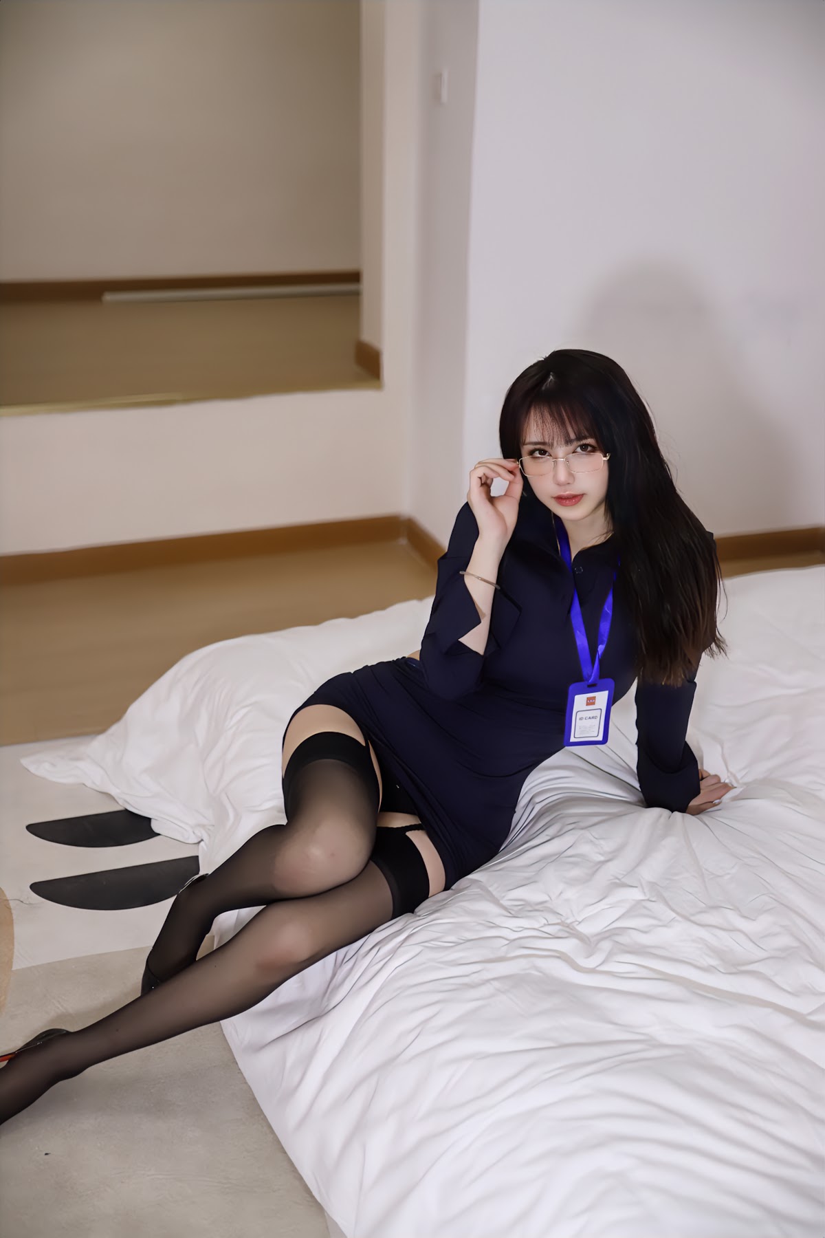 Coser@Tina很妖孽呀 – 职业装秘书 - P42