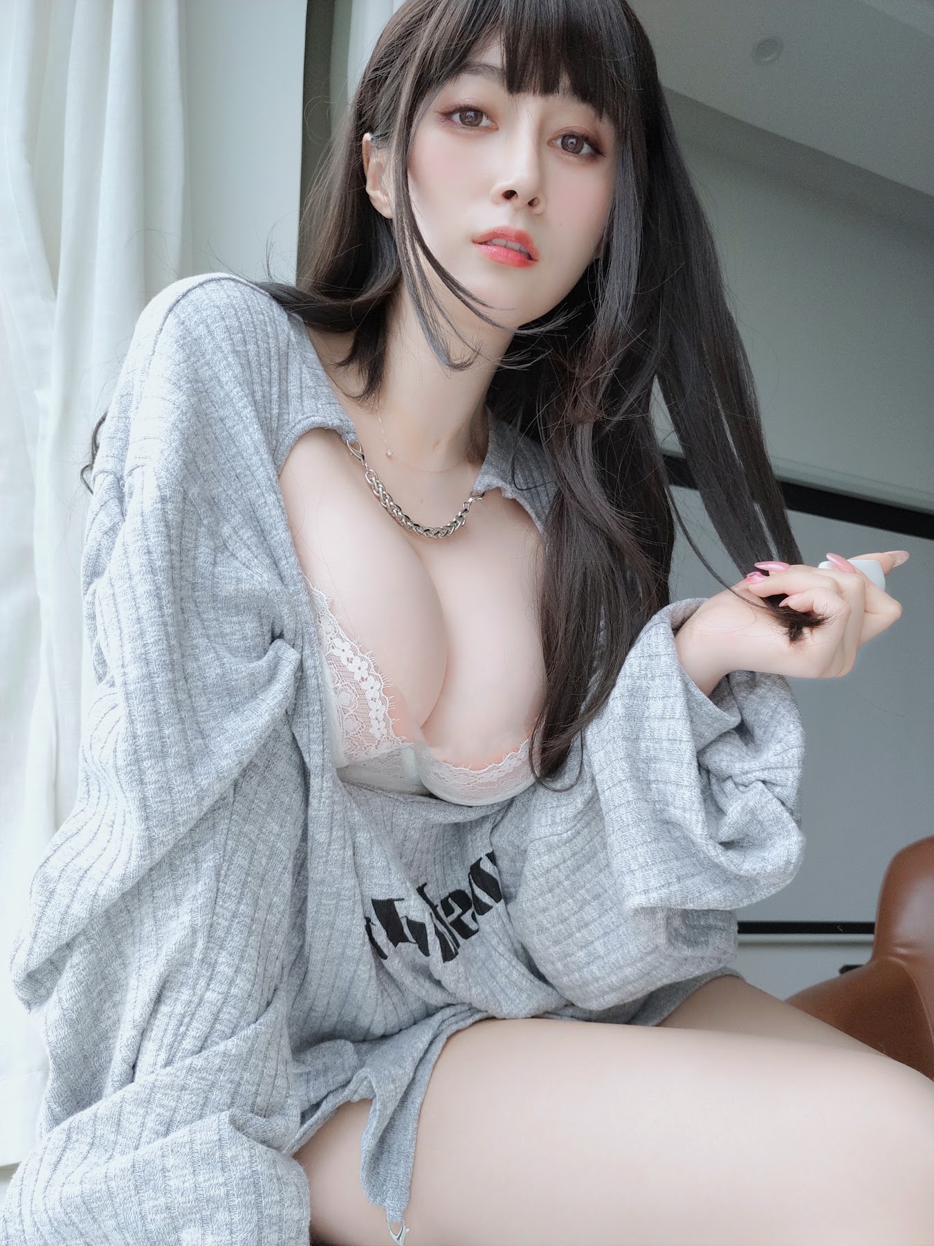 Coser@白银81 – 性感开胸 - P160