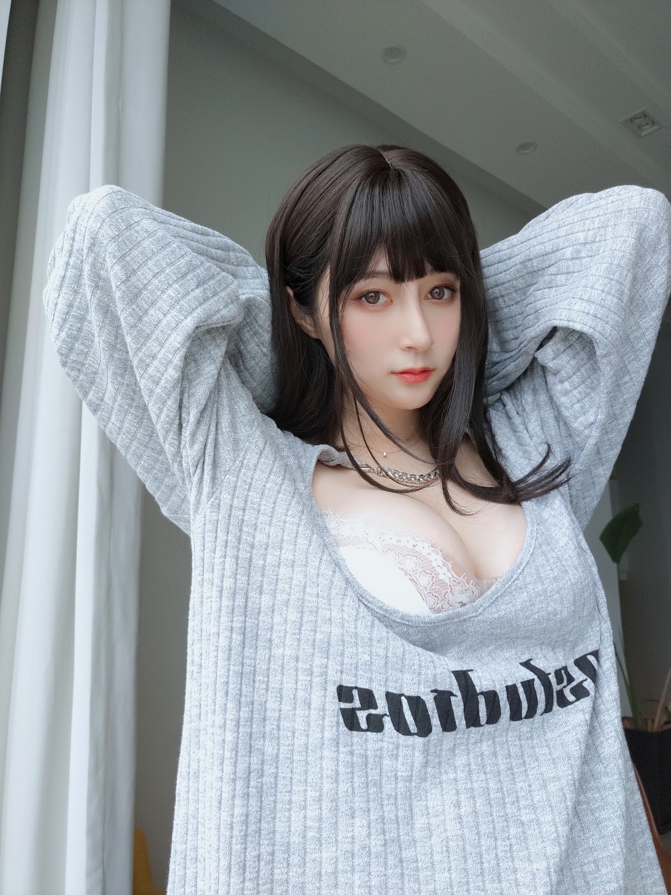 Coser@白银81 – 性感开胸 - P163