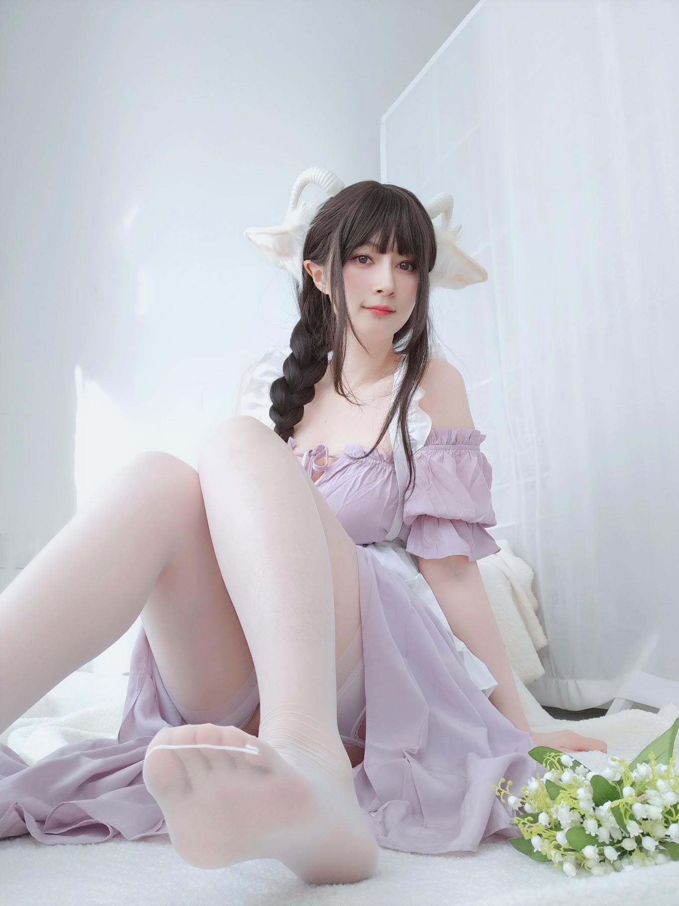 Coser@白银81 – 白丝兔耳女仆 - P111
