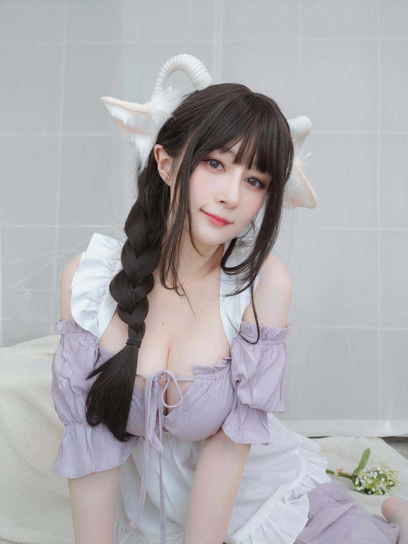 Coser@白银81 – 白丝兔耳女仆 - P117