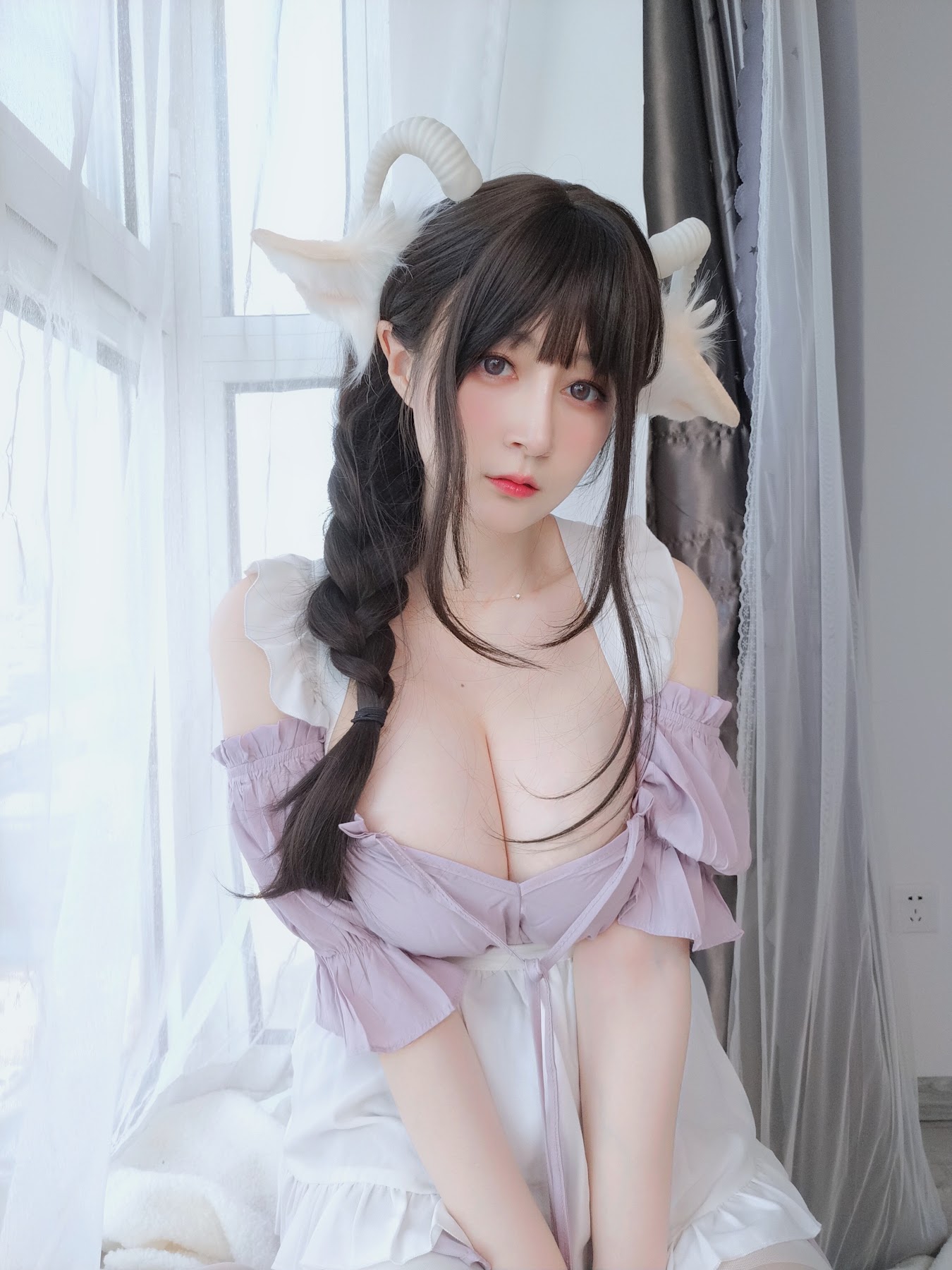 Coser@白银81 – 白丝兔耳女仆 - P23