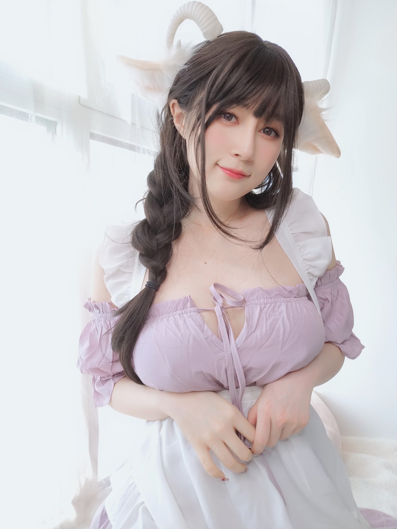 Coser@白银81 – 白丝兔耳女仆 - P74
