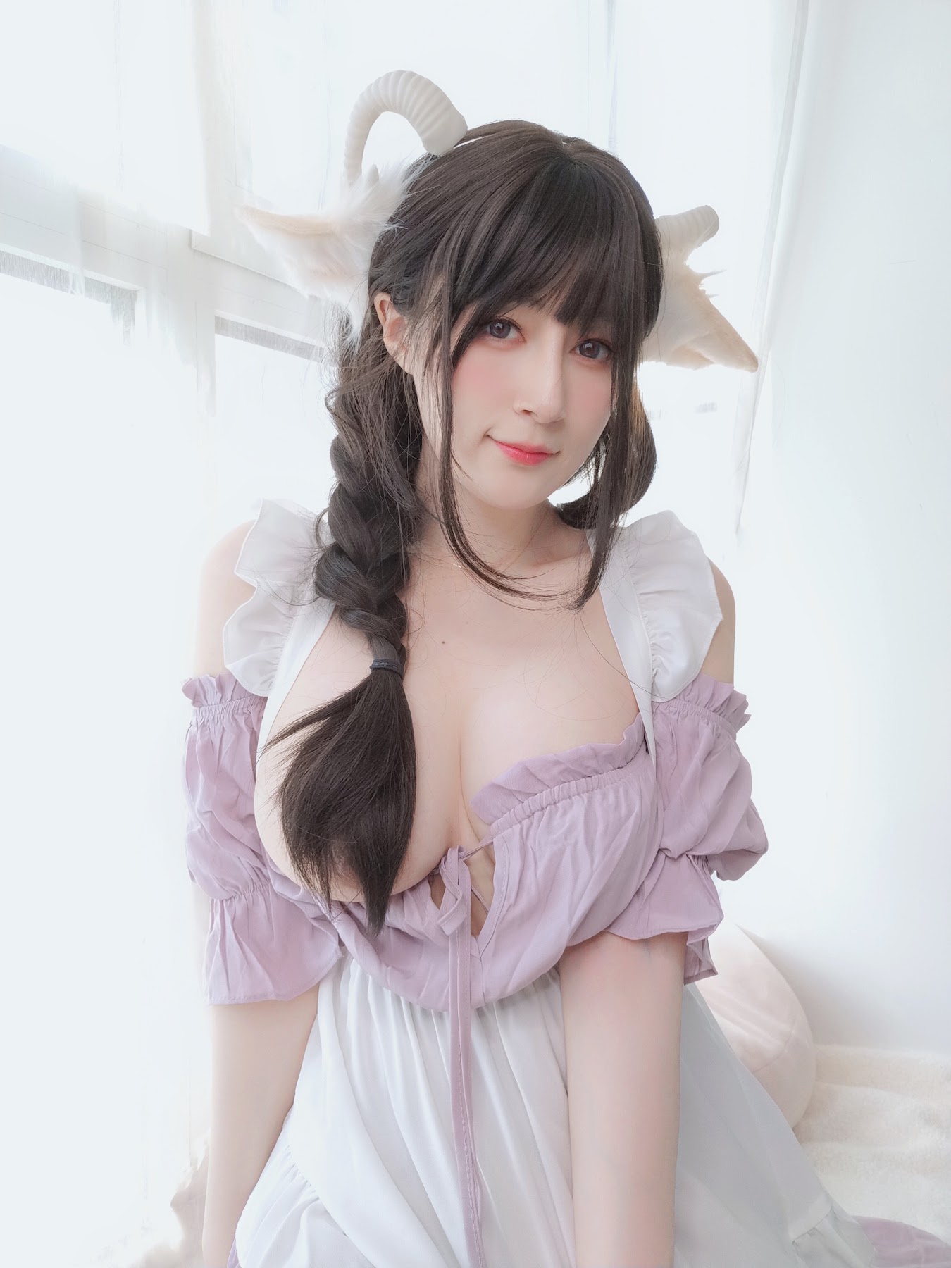Coser@白银81 – 白丝兔耳女仆 - P76