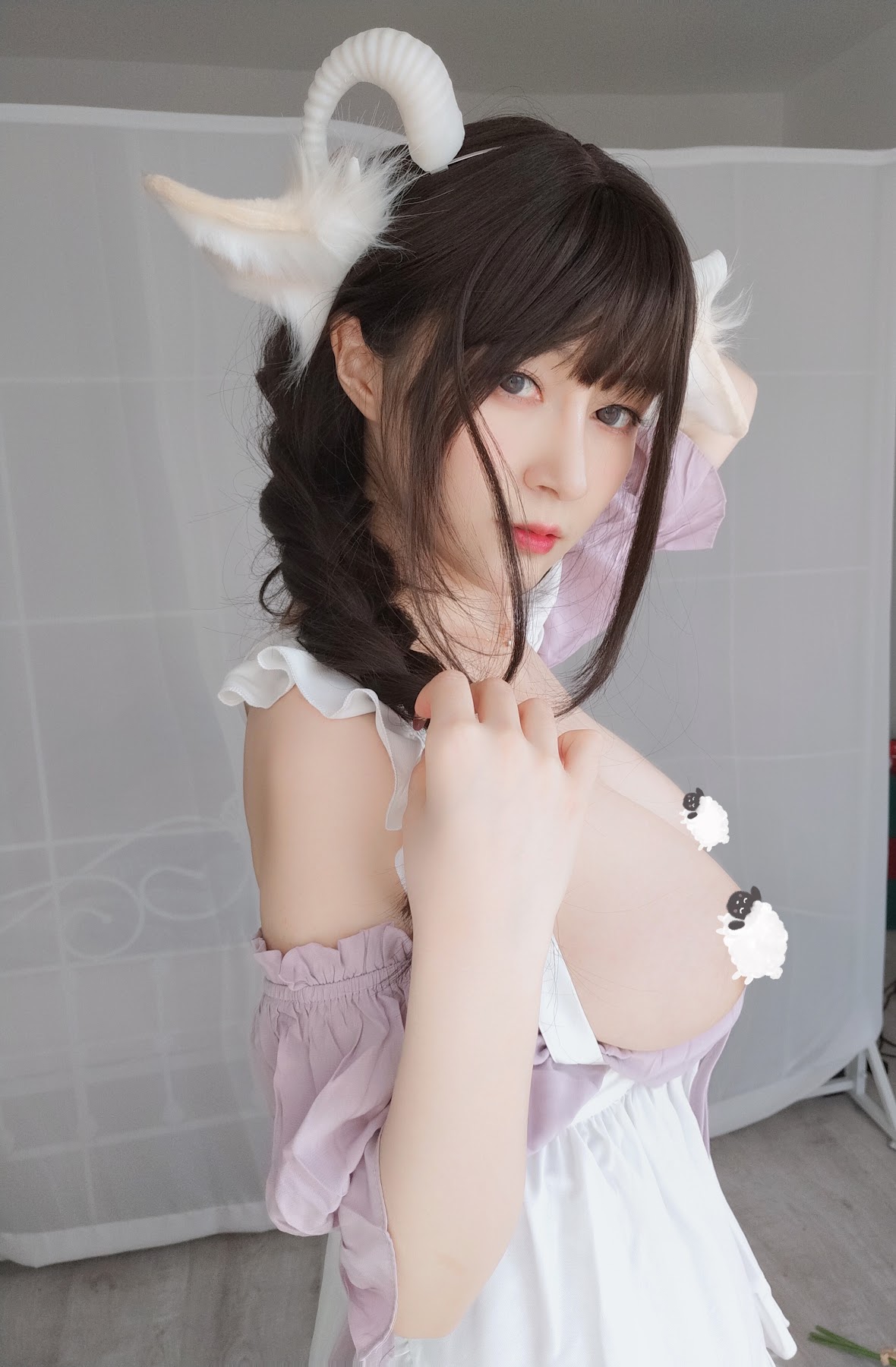 Coser@白银81 – 白丝兔耳女仆 - P93