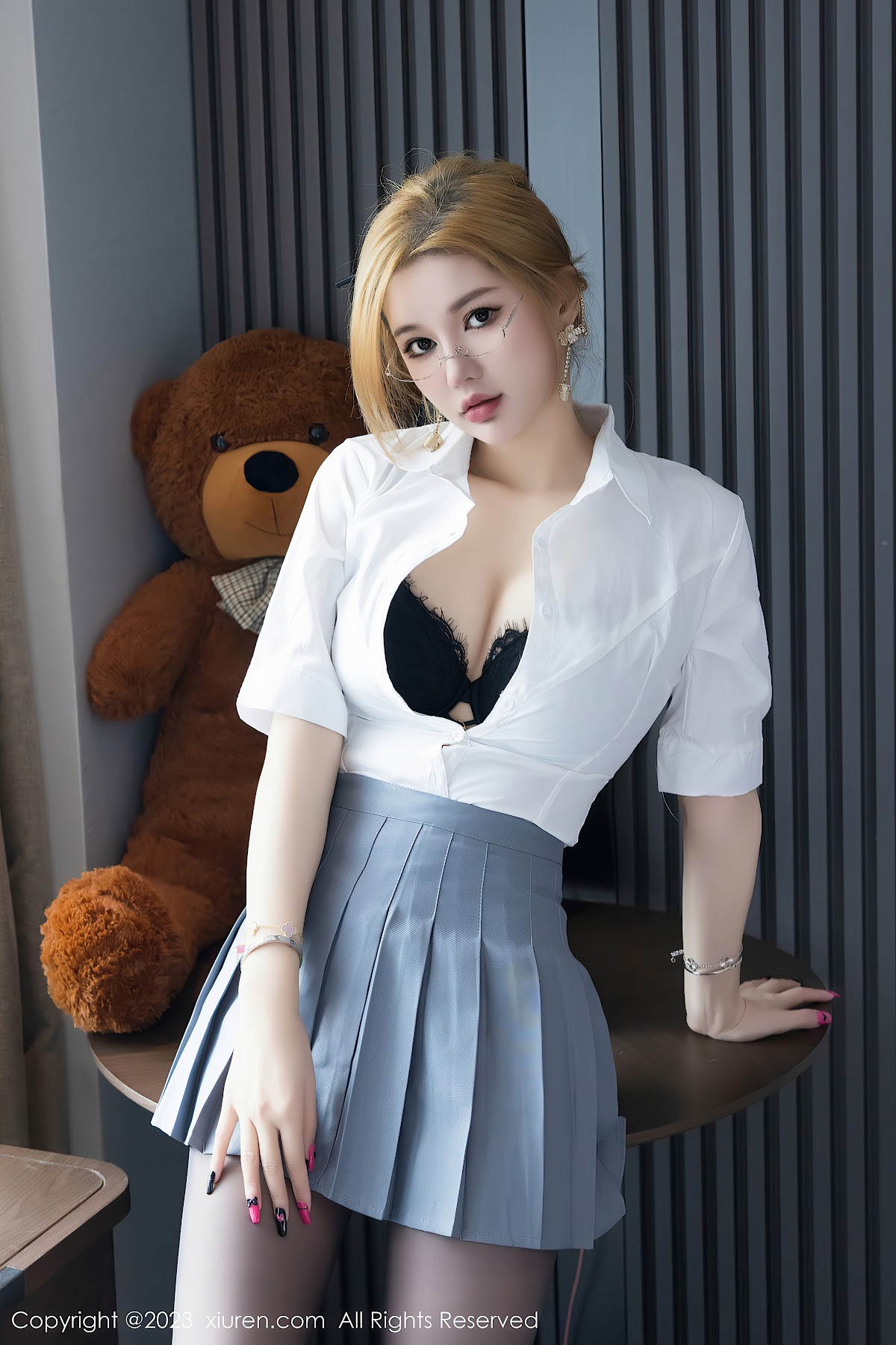 XIUREN No.6836 杨可可coco - P1