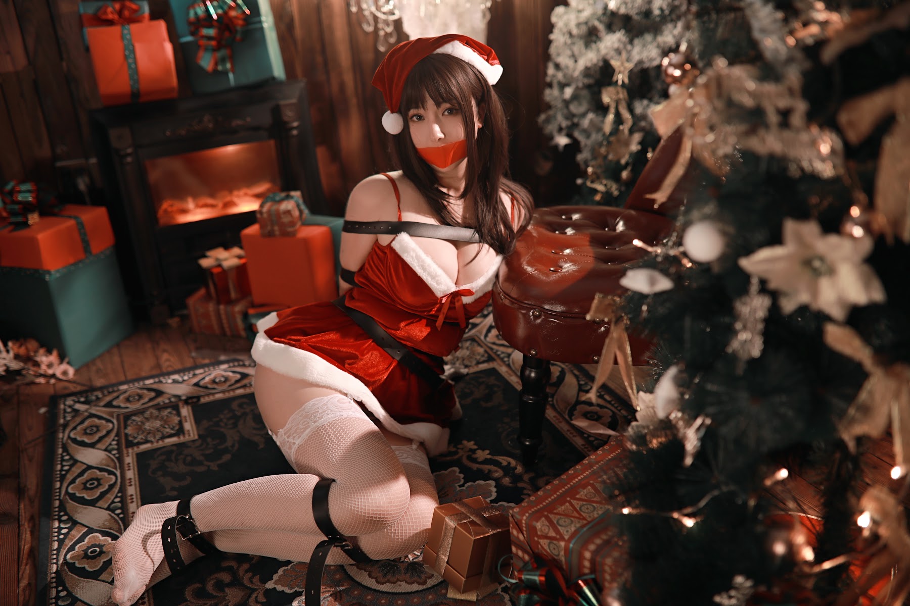 Coser@小容仔咕咕咕w Vol.002 圣诞礼物×捆绑 - P2