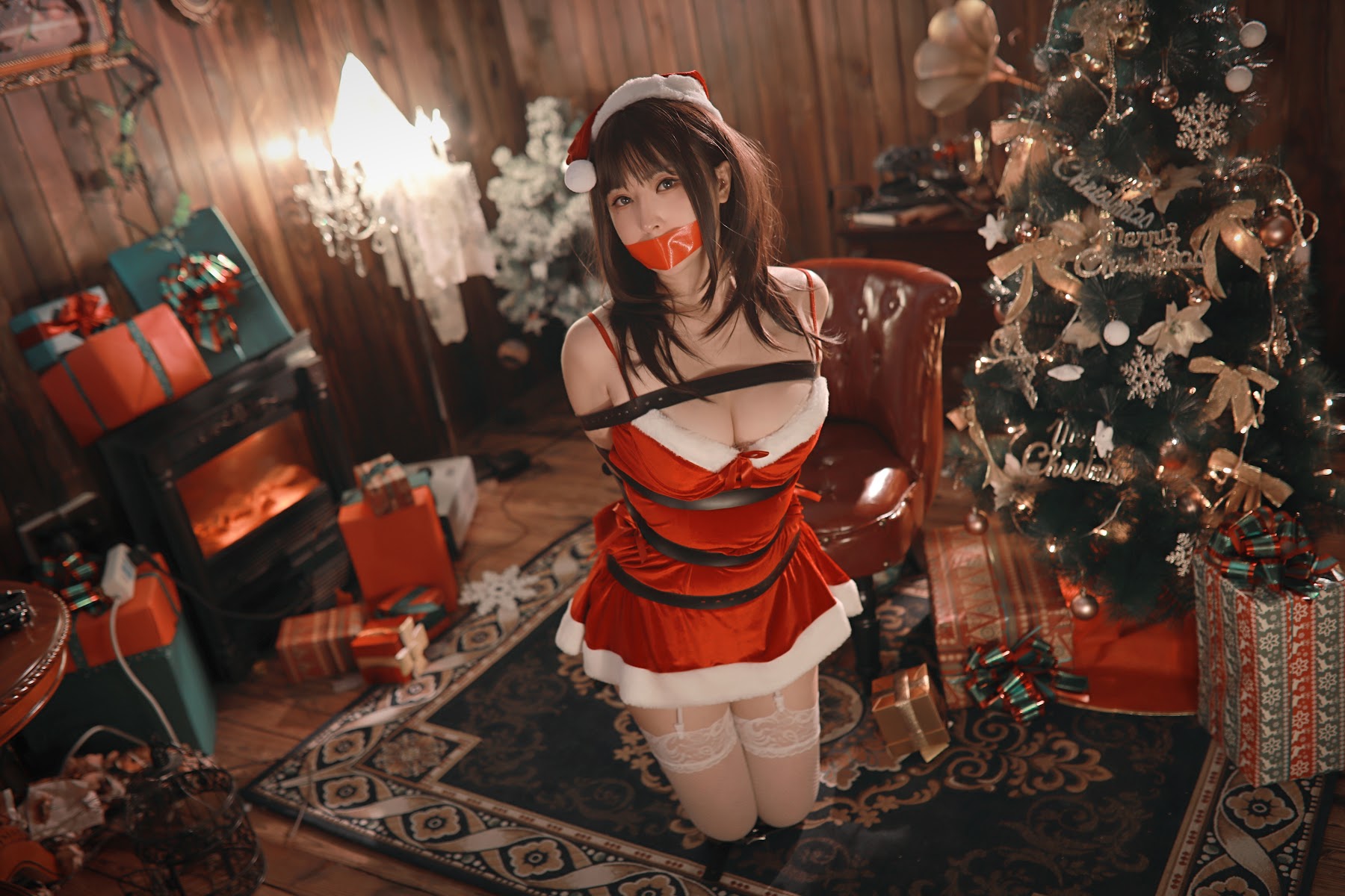 Coser@小容仔咕咕咕w Vol.002 圣诞礼物×捆绑 - P29