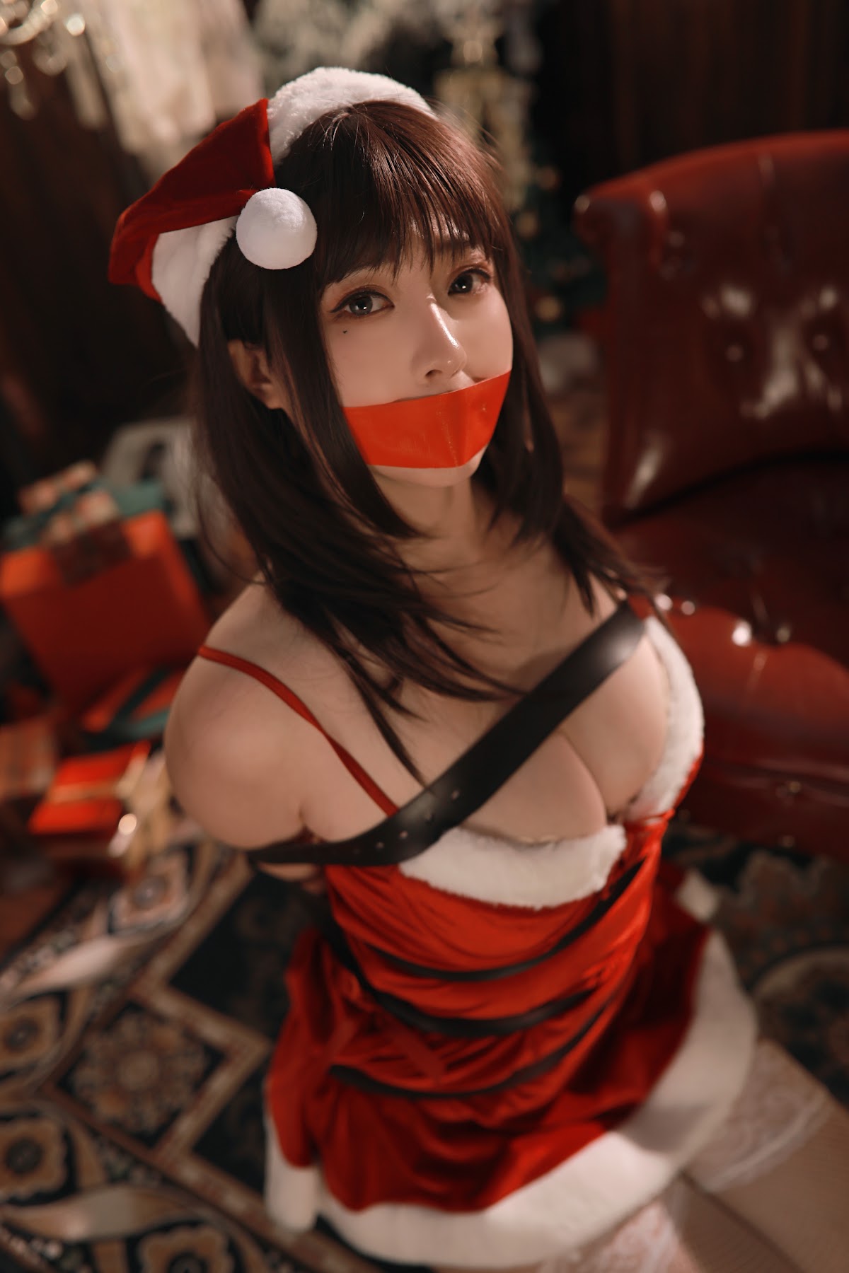 Coser@小容仔咕咕咕w Vol.002 圣诞礼物×捆绑 - P31
