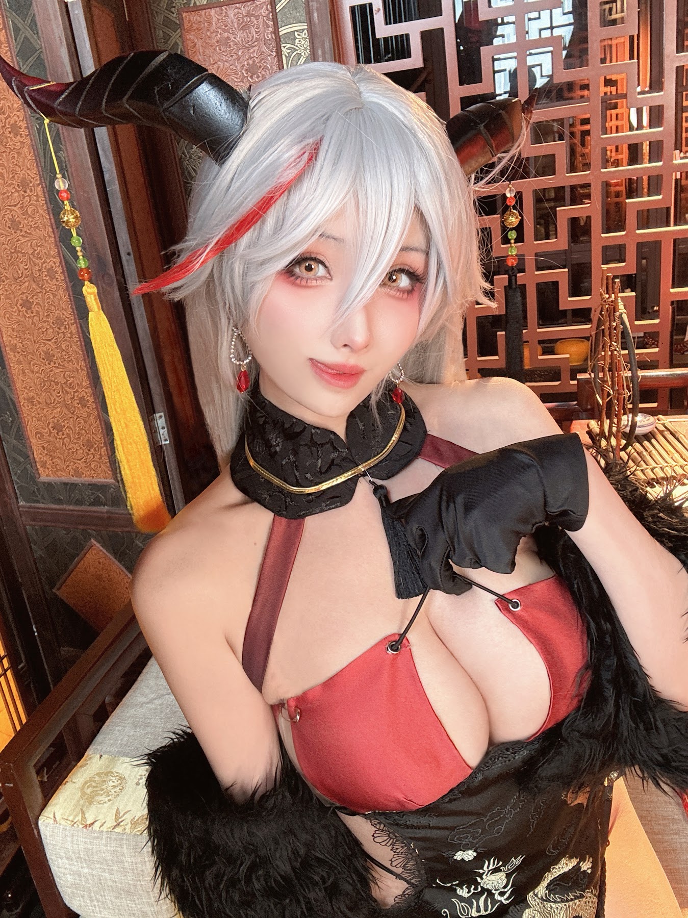 Coser@rioko凉凉子 – 龙年龙图埃吉尔 - P14