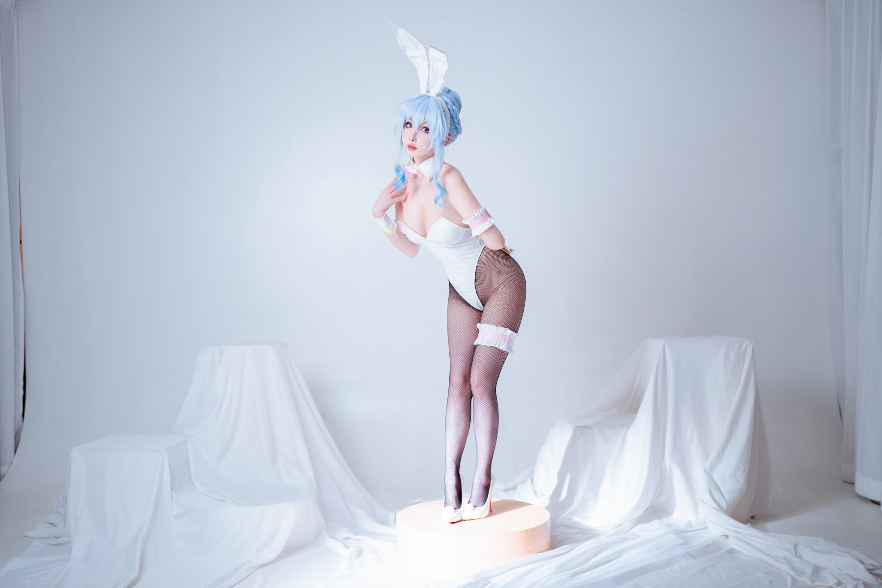 Coser@rioko凉凉子 Vol.108 雪女兔女郎 - P1