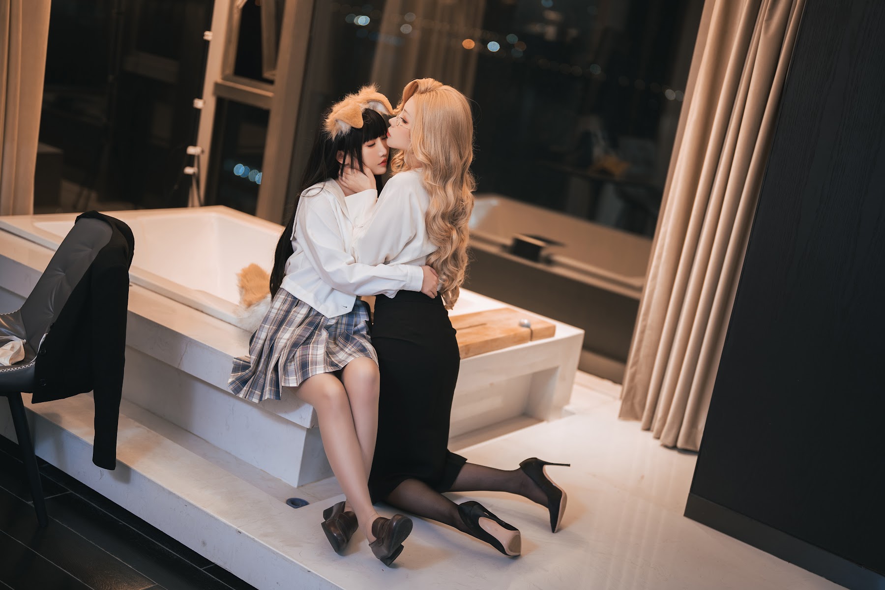 Coser@rioko凉凉子 Vol.106 rioko凉凉子&面饼仙儿 女上司组合版 - P10