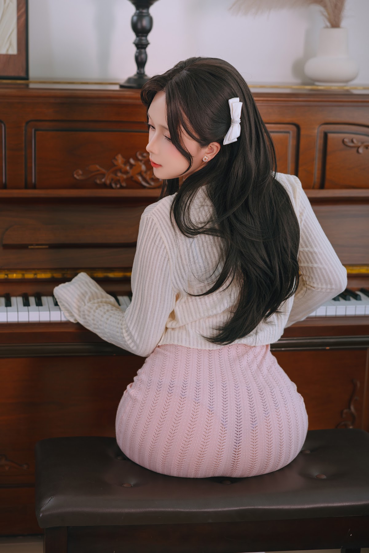 Coser@日奈娇 – 钢琴老师 - P106
