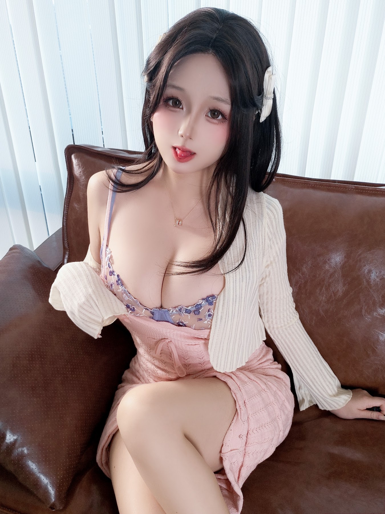 Coser@日奈娇 – 钢琴老师 - P148