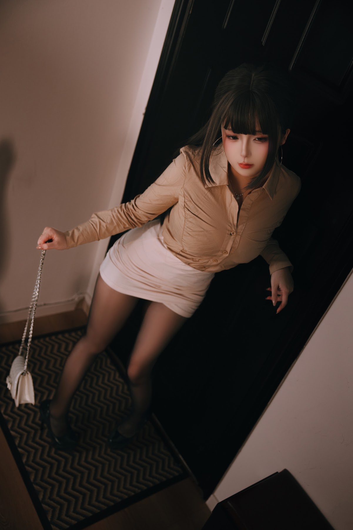 Coser@日奈娇 – 醉酒的同事 - P161