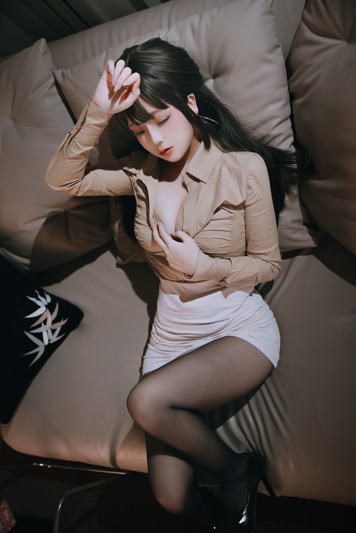 Coser@日奈娇 – 醉酒的同事 - P72