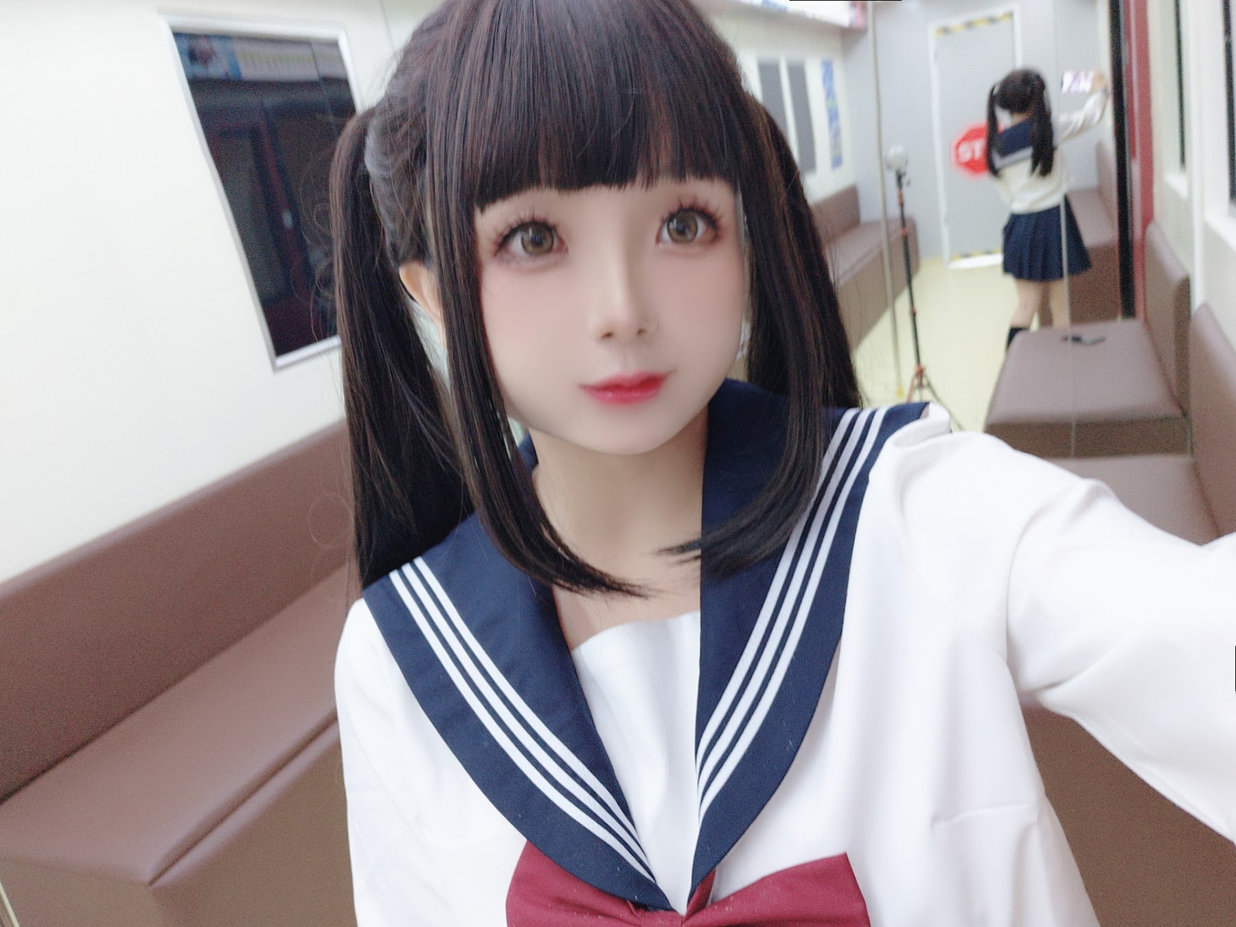 Coser@日奈娇 – 列车JK - P138