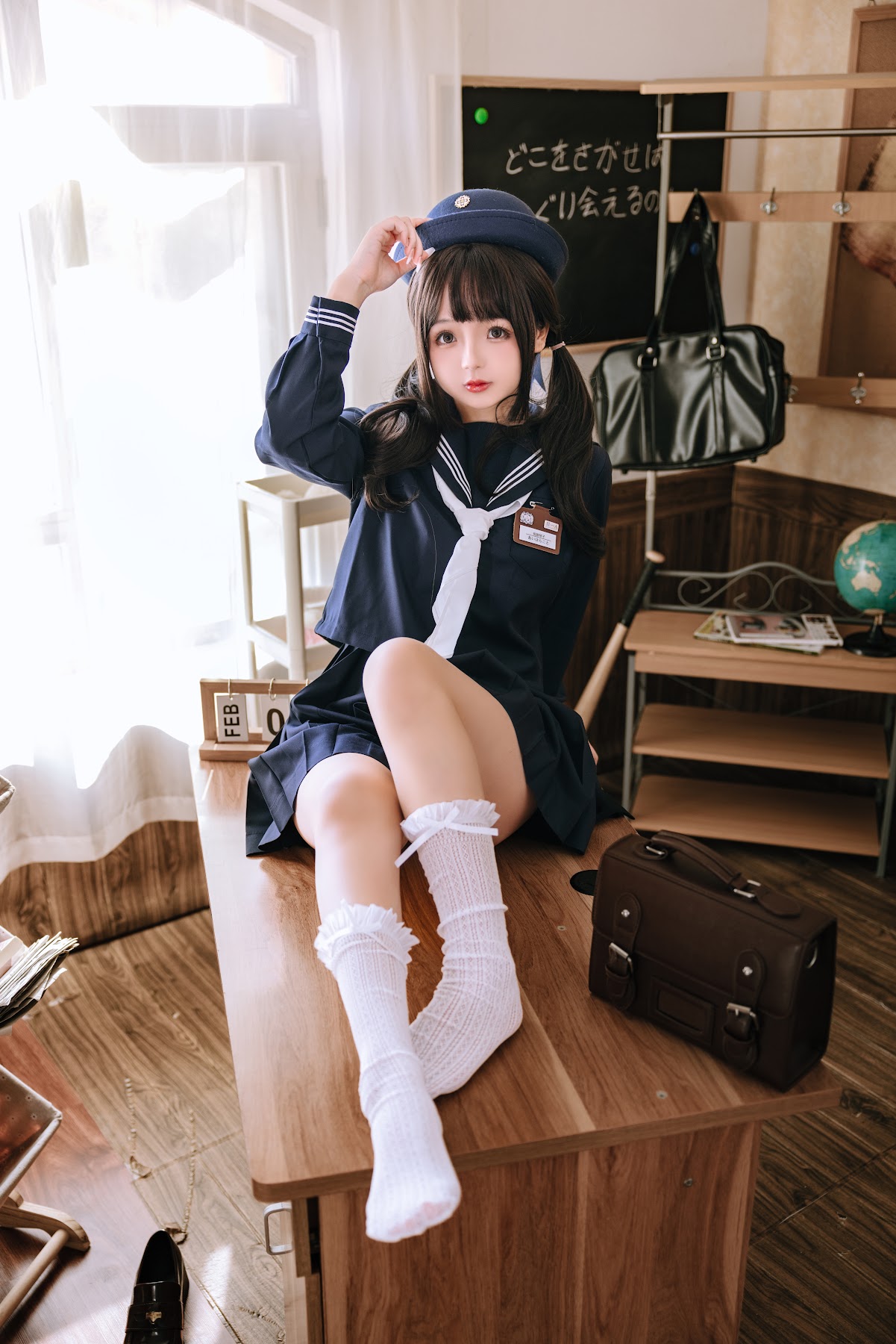 Coser@日奈娇 – 补习班 - P18