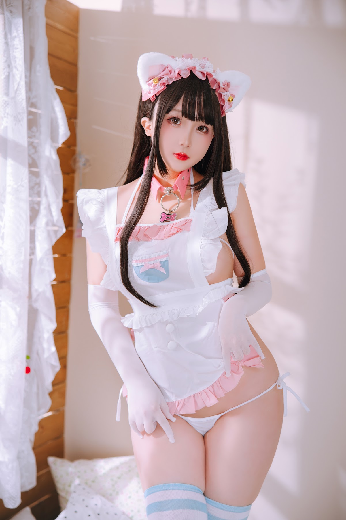 Coser@日奈娇 – 兔尾女仆 - P39