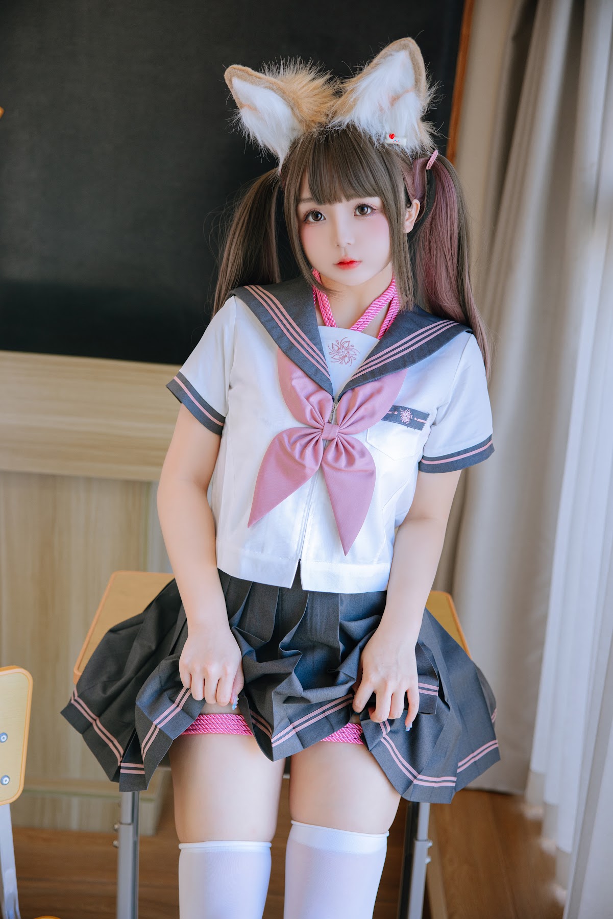Coser@日奈娇 – 课桌捆绑 - P107